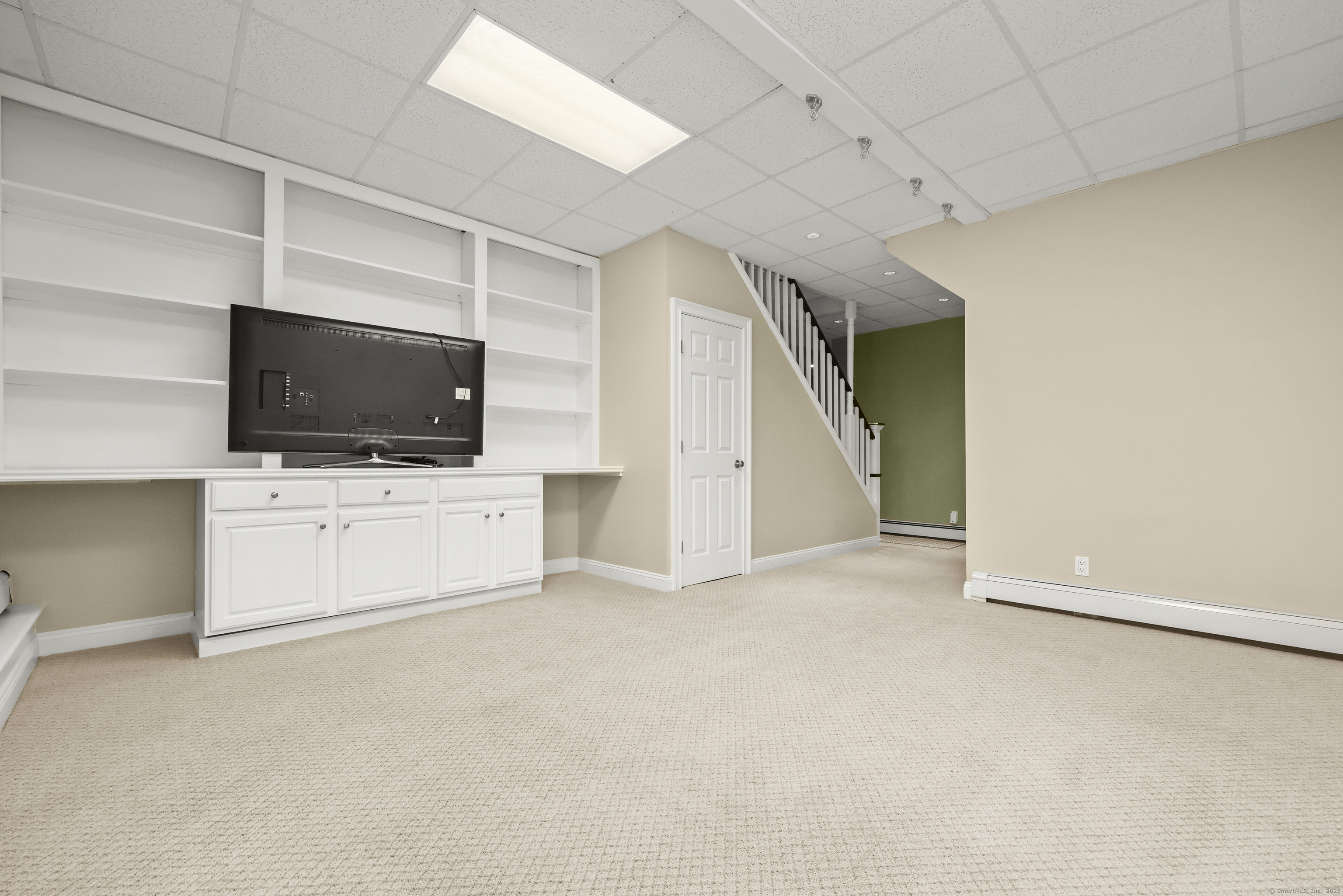 97 Cranston, Shelton, Connecticut 06484