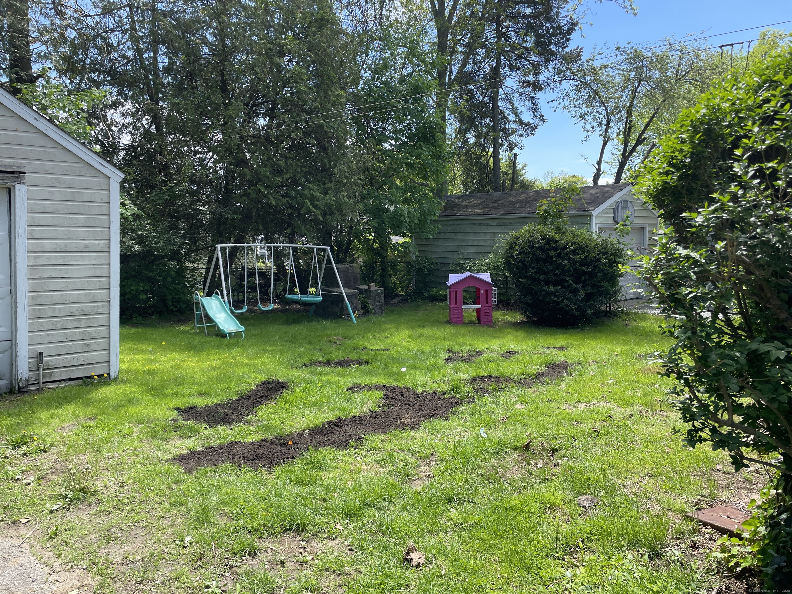 407 Hollister, Stratford, Connecticut 06615