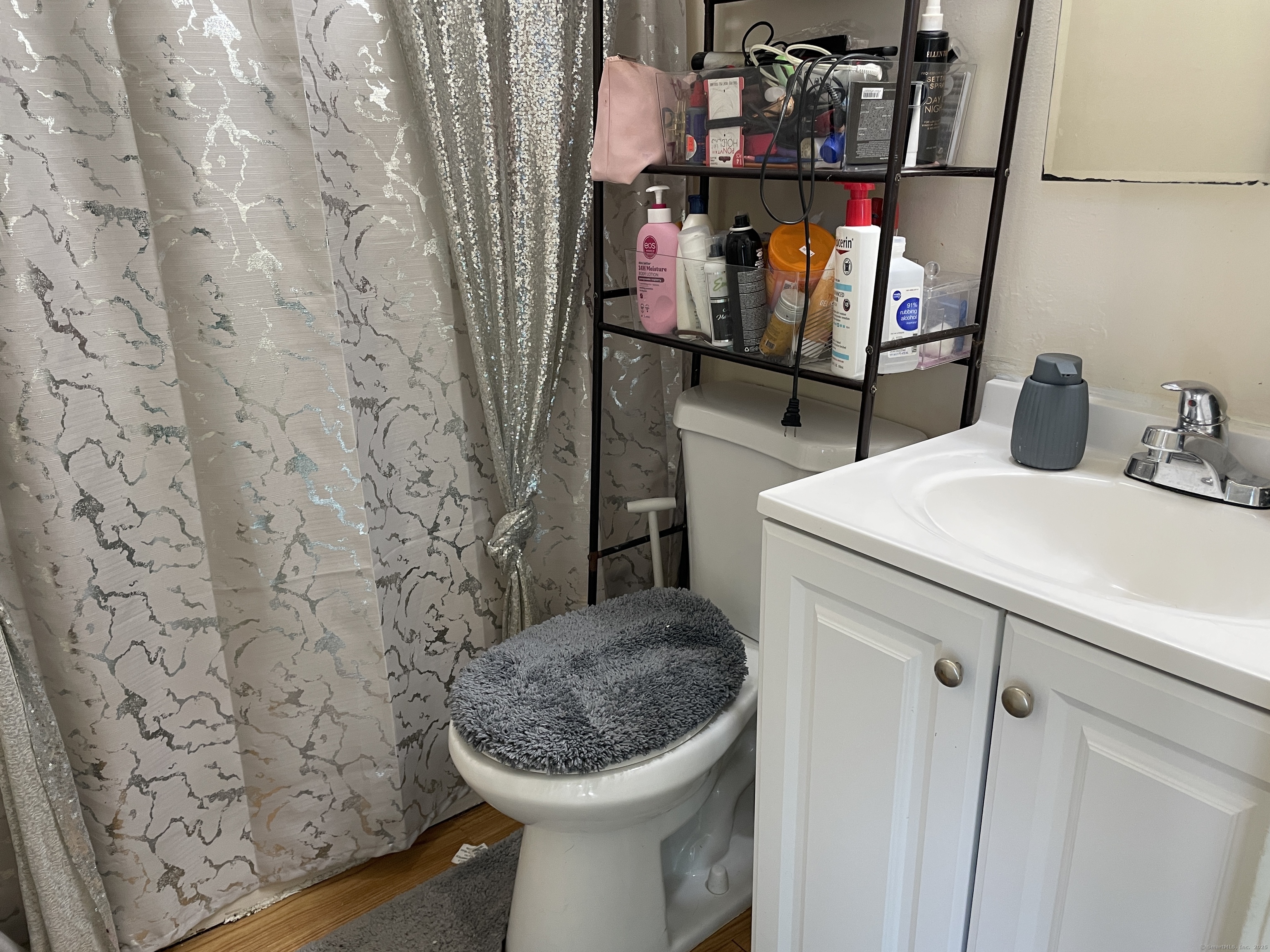 407 Hollister, Stratford, Connecticut 06615