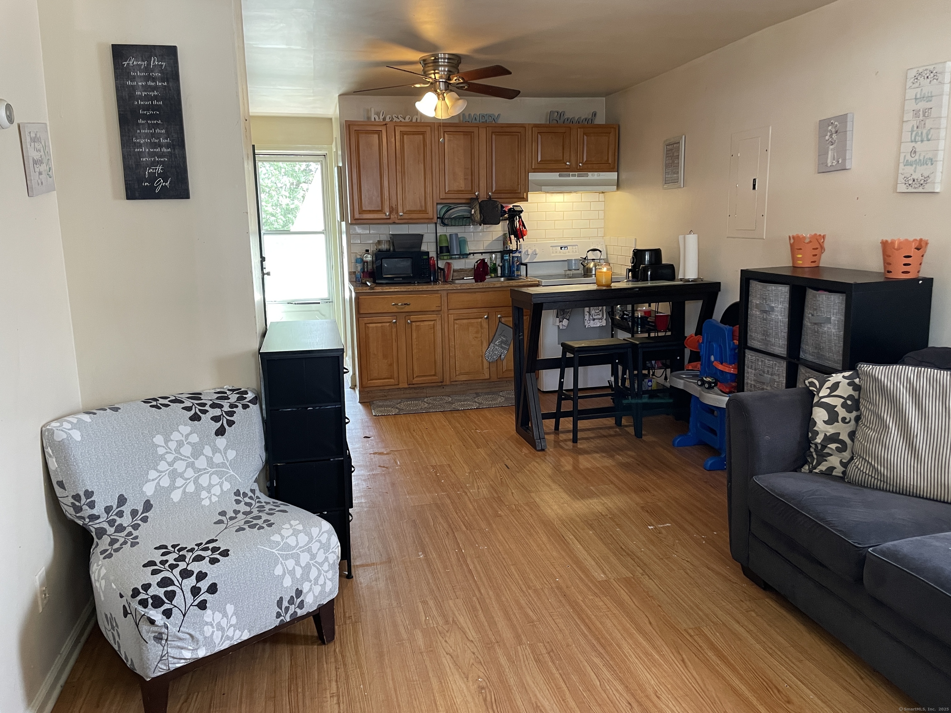 407 Hollister, Stratford, Connecticut 06615