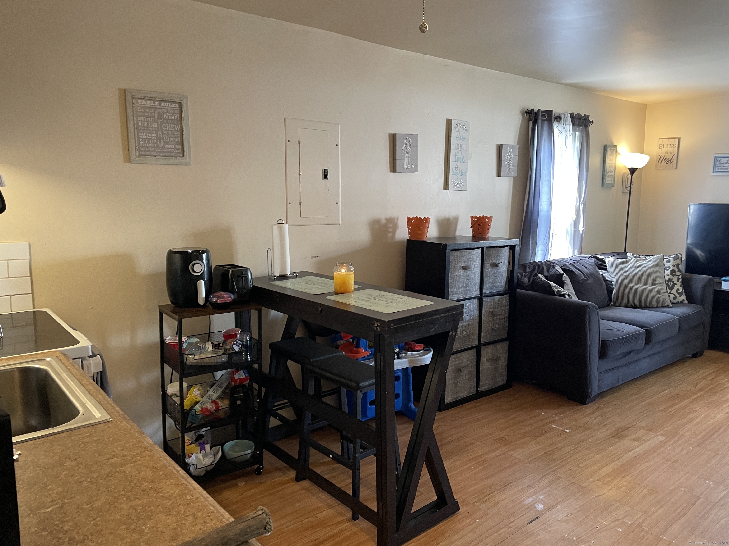 407 Hollister, Stratford, Connecticut 06615