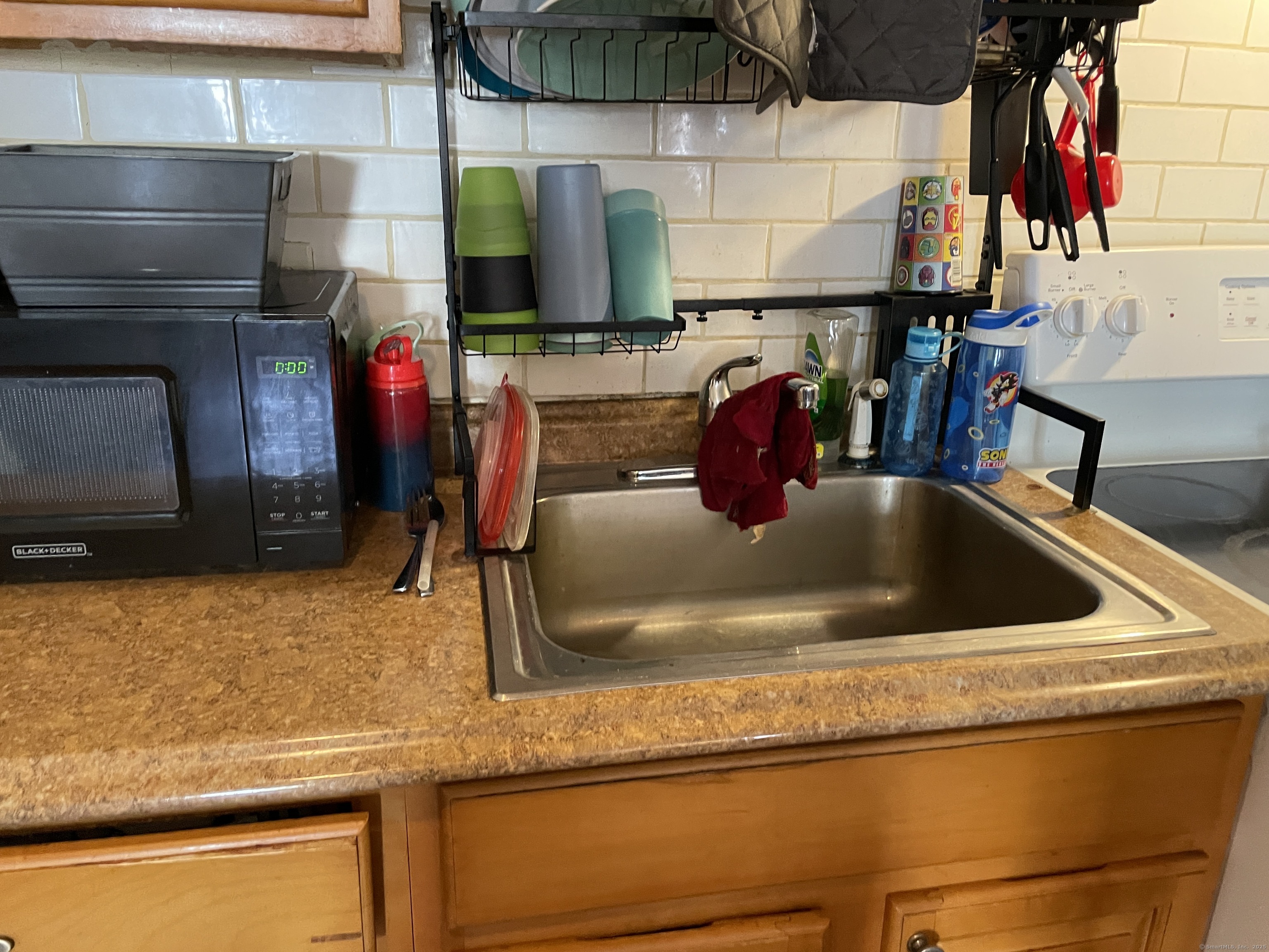407 Hollister, Stratford, Connecticut 06615