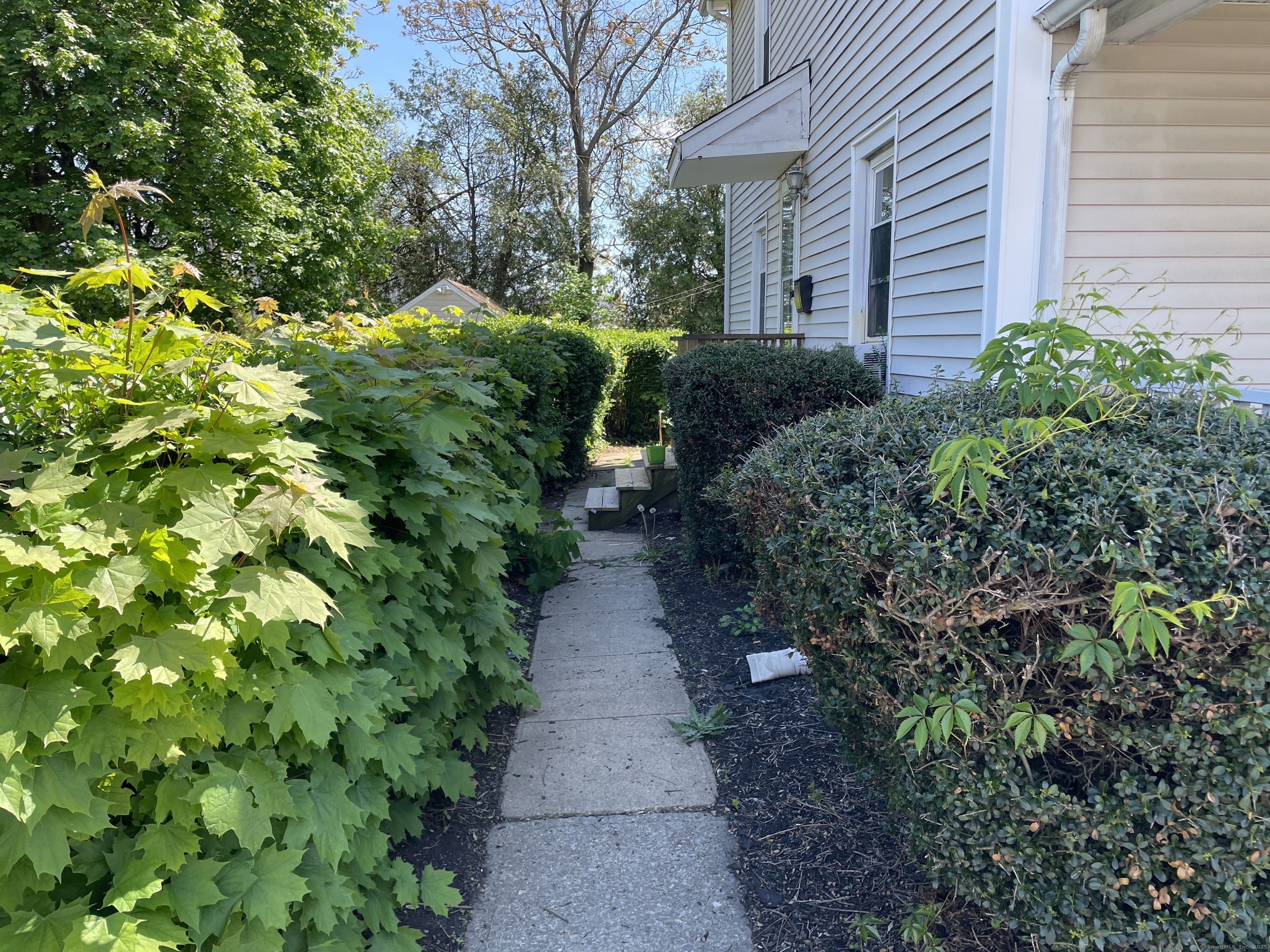407 Hollister, Stratford, Connecticut 06615