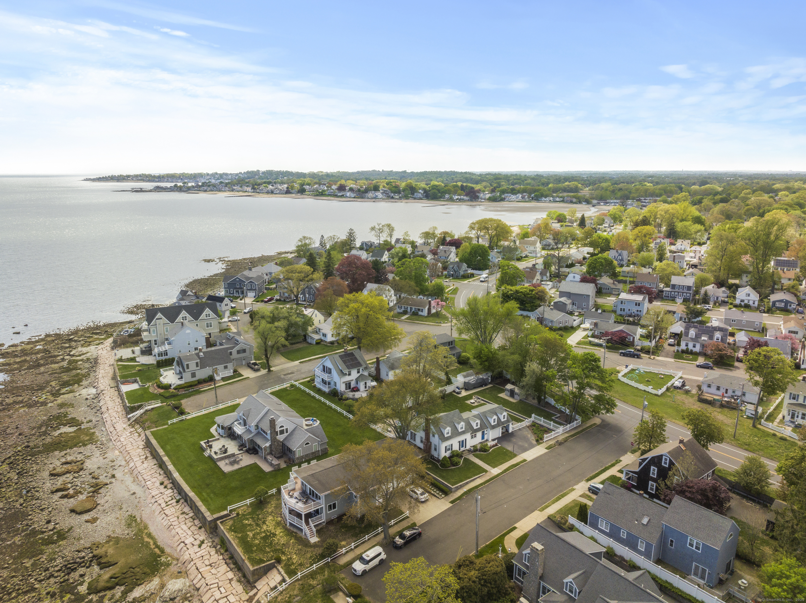 7 Roberts, West Haven, Connecticut 06516