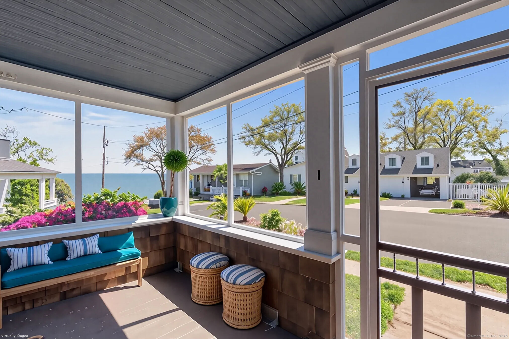7 Roberts, West Haven, Connecticut 06516