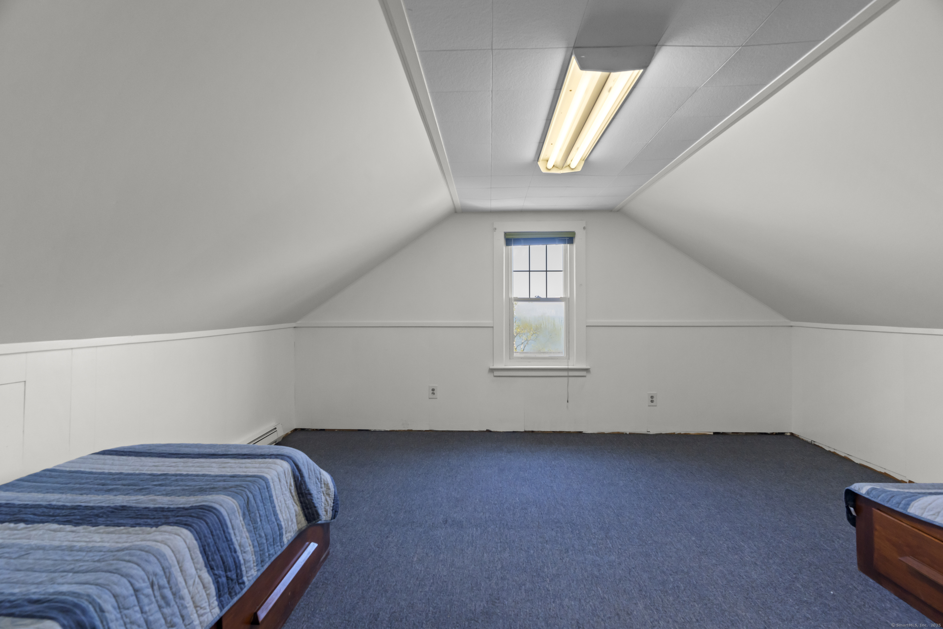 7 Roberts, West Haven, Connecticut 06516