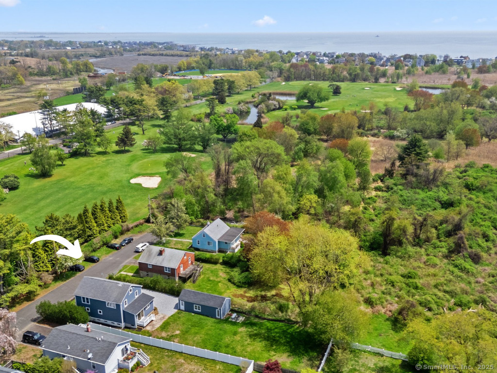 37 Dunhill, Fairfield, Connecticut 06824