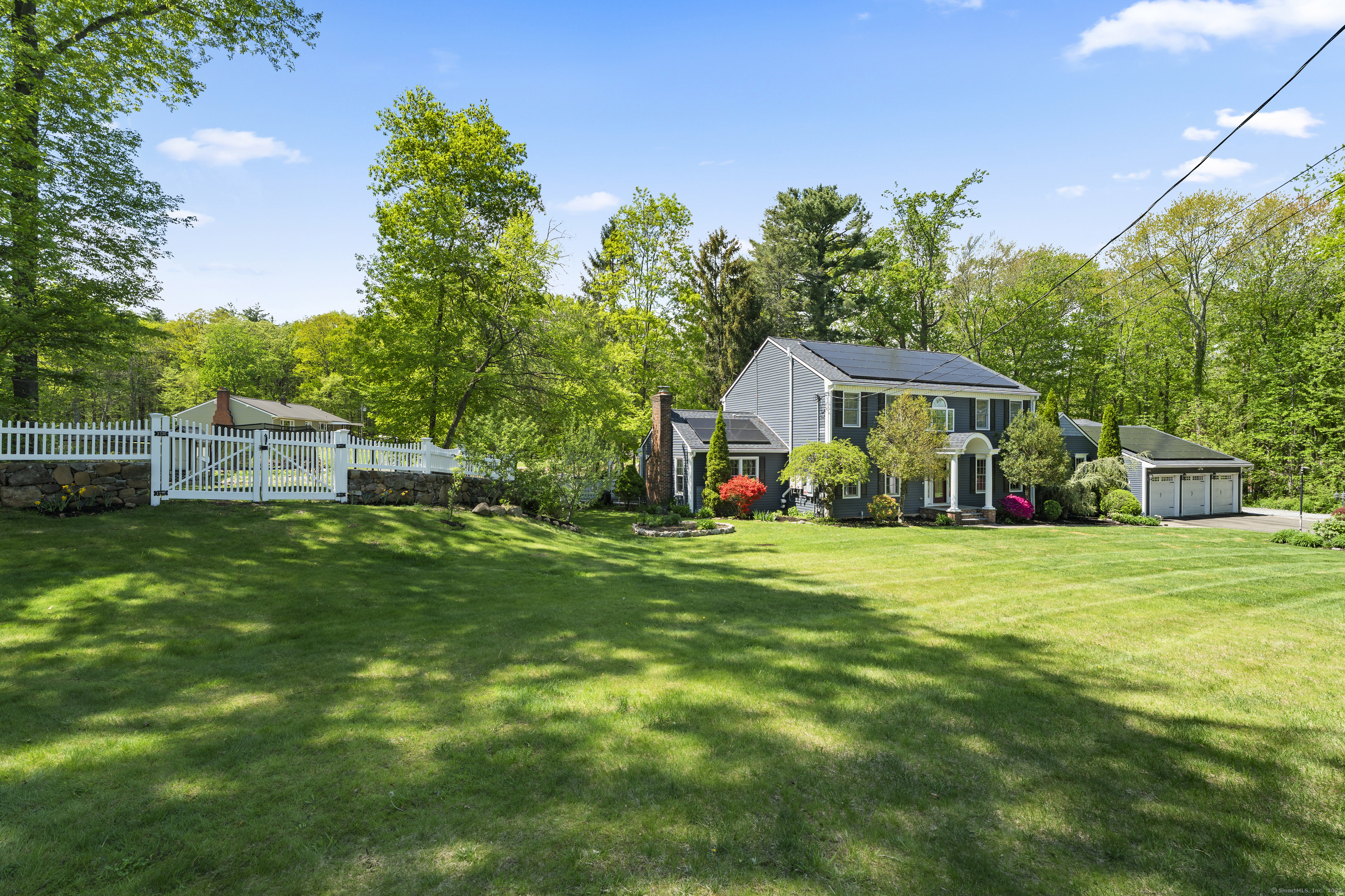 9 Benham Hill, Hamden, Connecticut 06514
