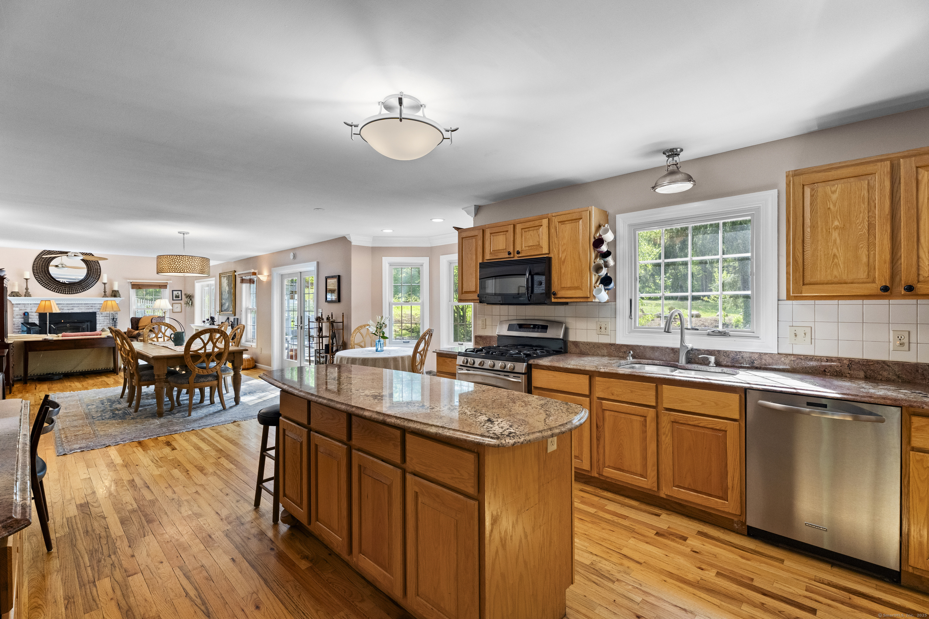 9 Benham Hill, Hamden, Connecticut 06514