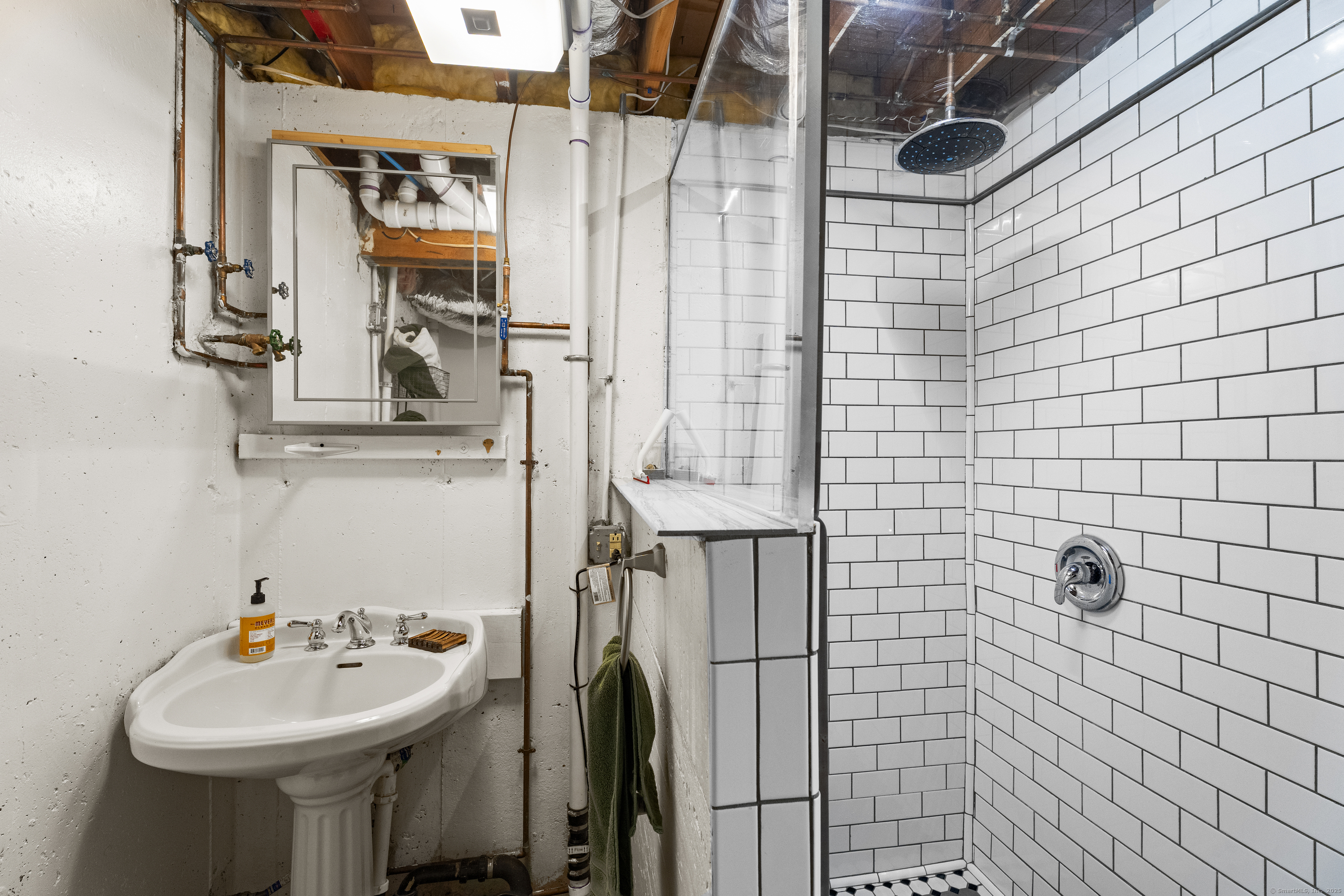 9 Benham Hill, Hamden, Connecticut 06514