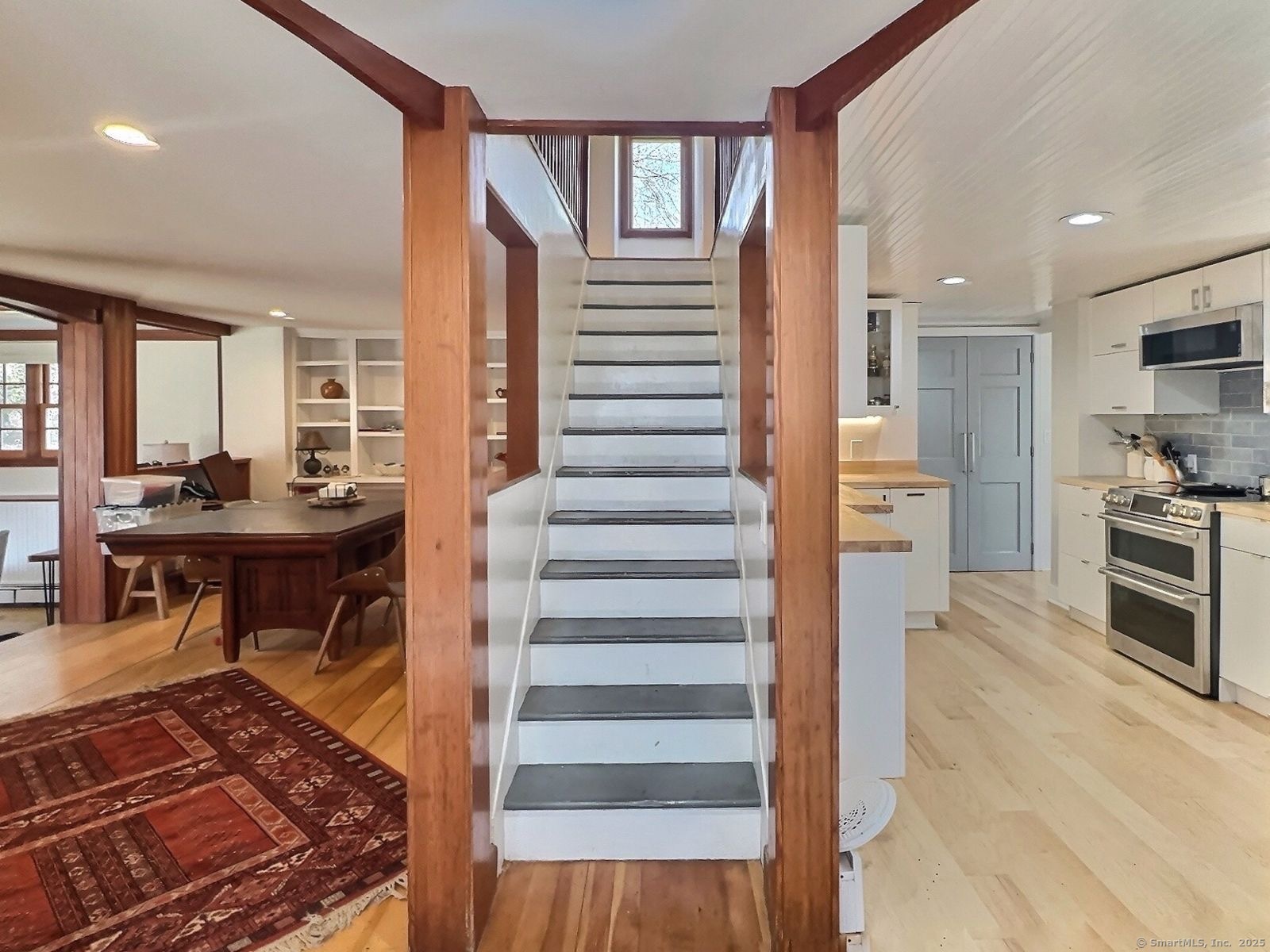 206 Sharp Hill, Wilton, Connecticut 06897