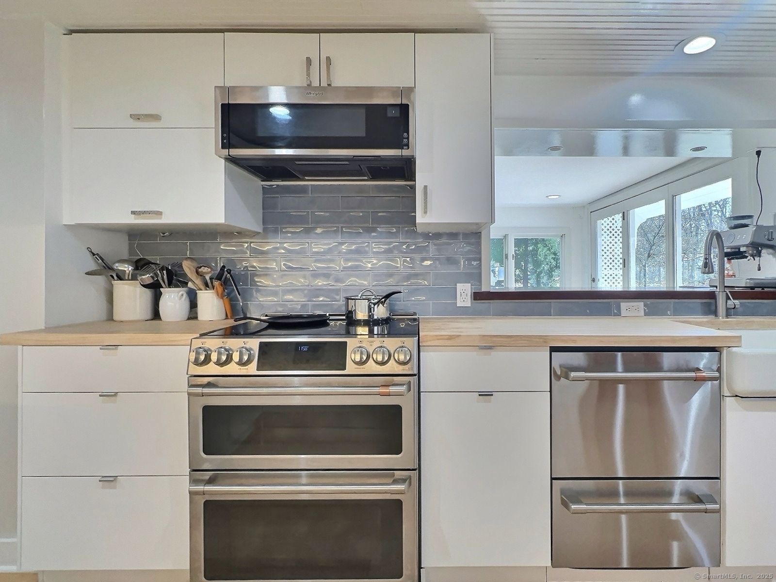 206 Sharp Hill, Wilton, Connecticut 06897