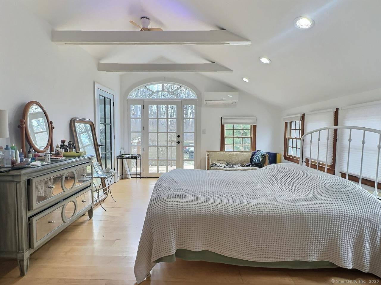 206 Sharp Hill, Wilton, Connecticut 06897
