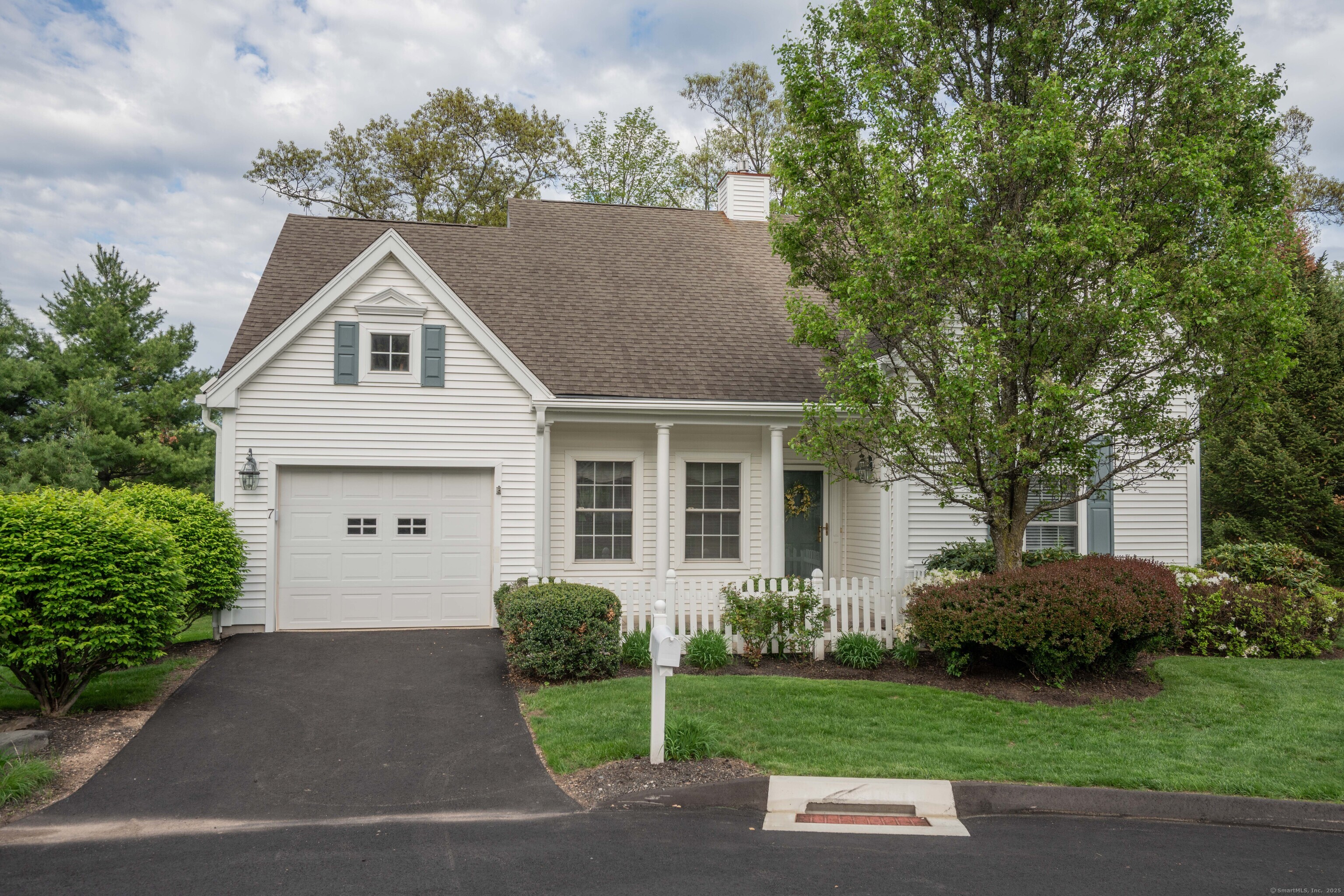 7 Plumtree Circle Farmington CT