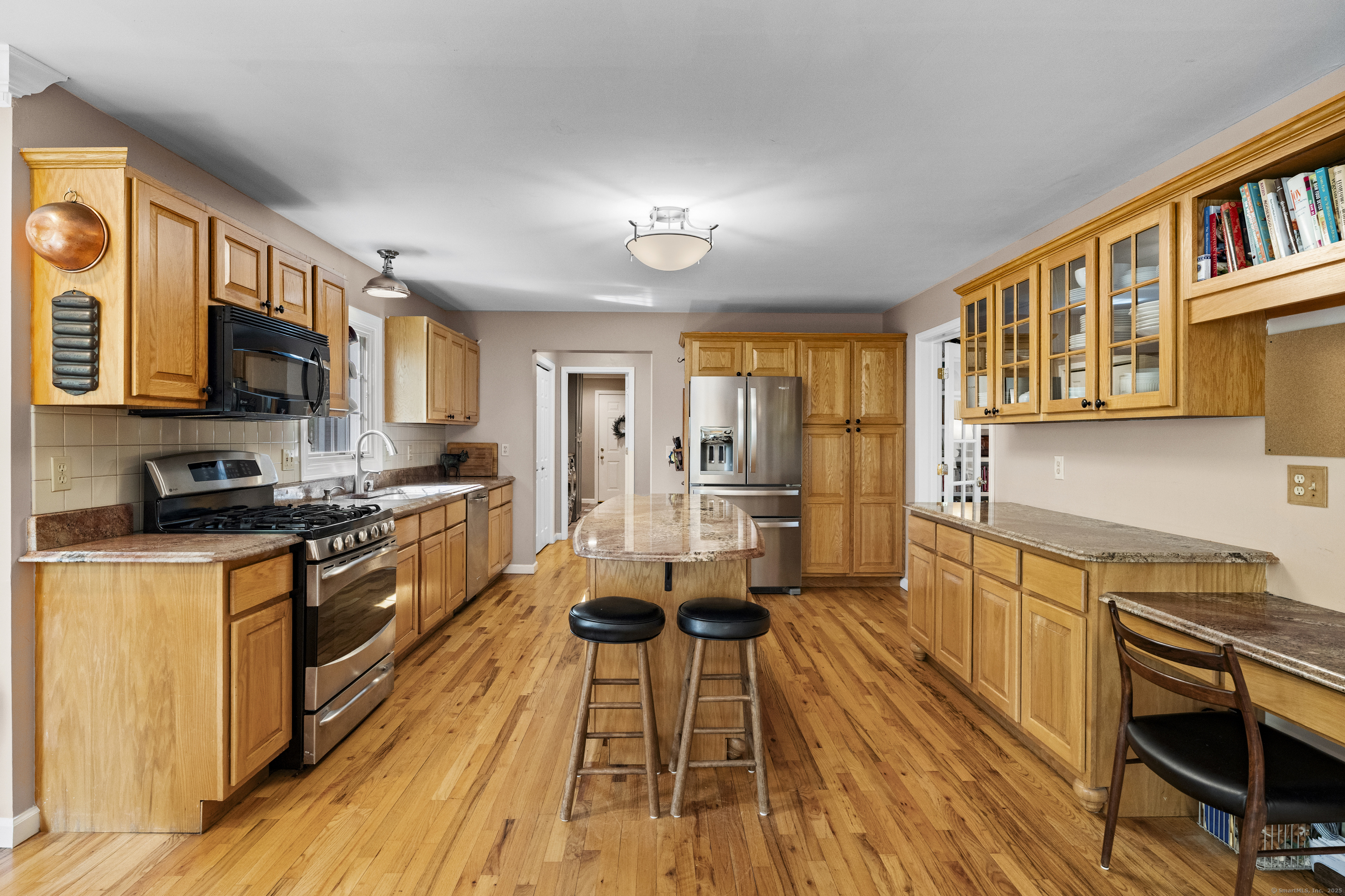 9 Benham Hill, Hamden, Connecticut 06514