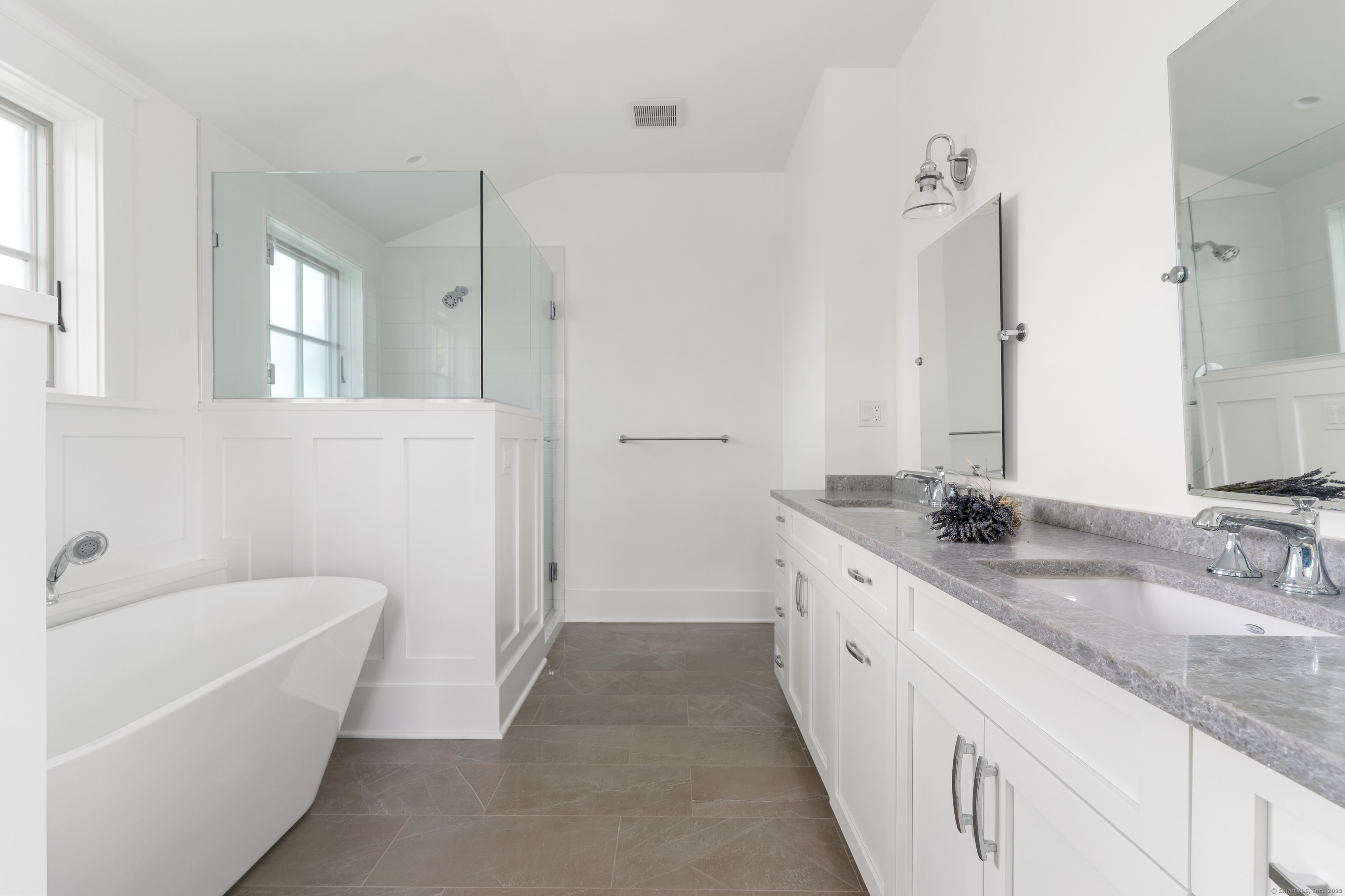 171 Richmond Hill, New Canaan, Connecticut 06840