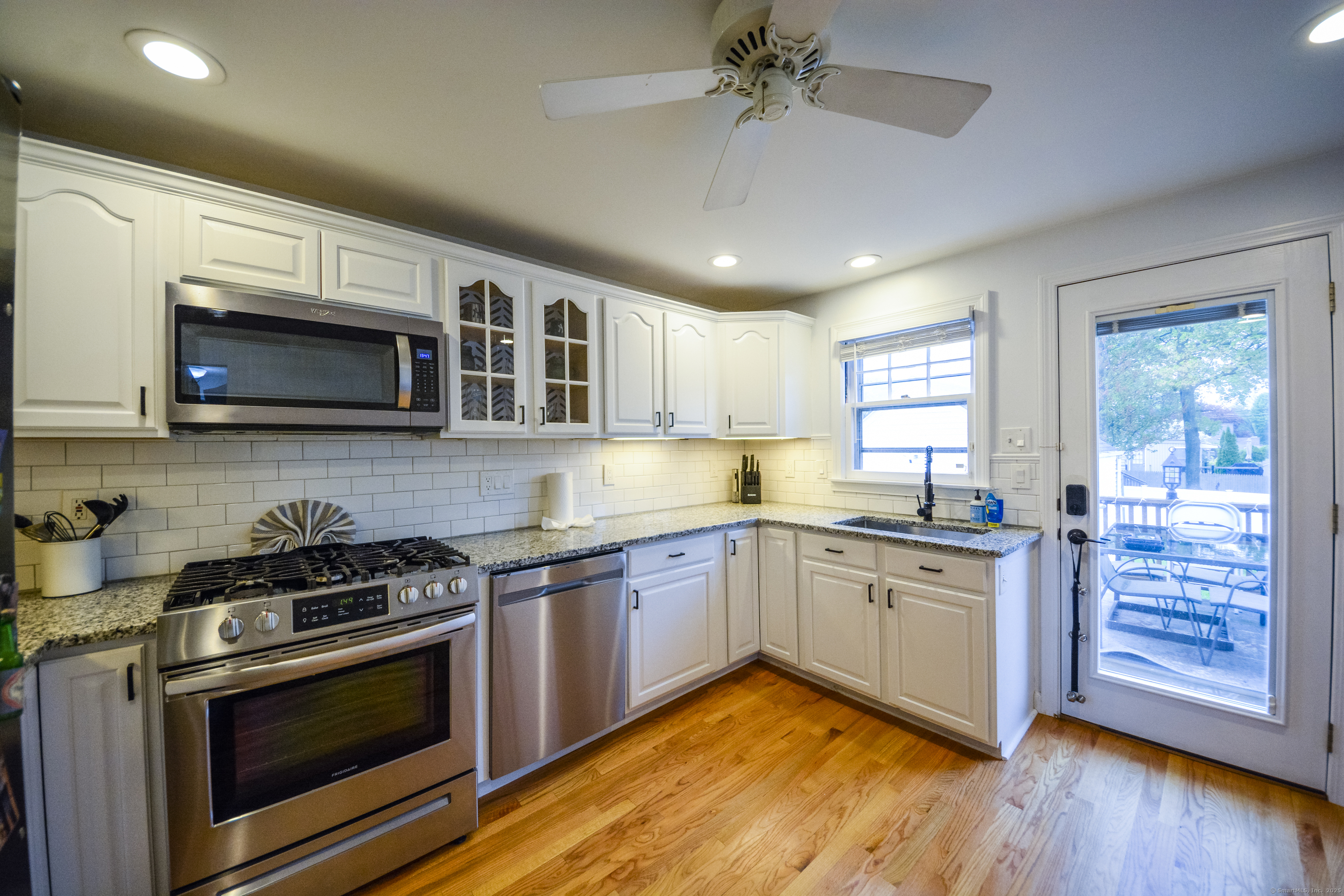 1746 North, Stratford, Connecticut 06614