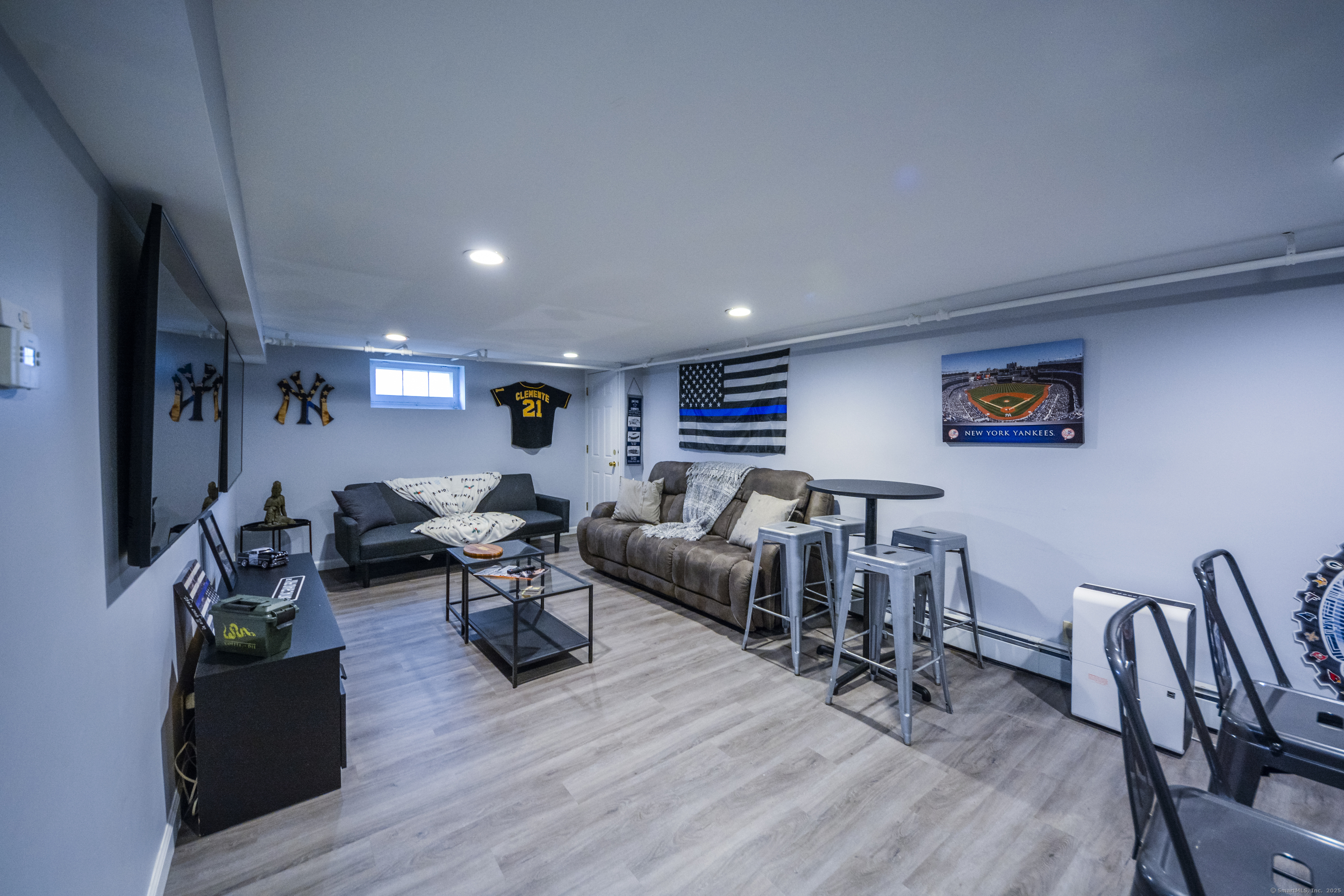 1746 North, Stratford, Connecticut 06614