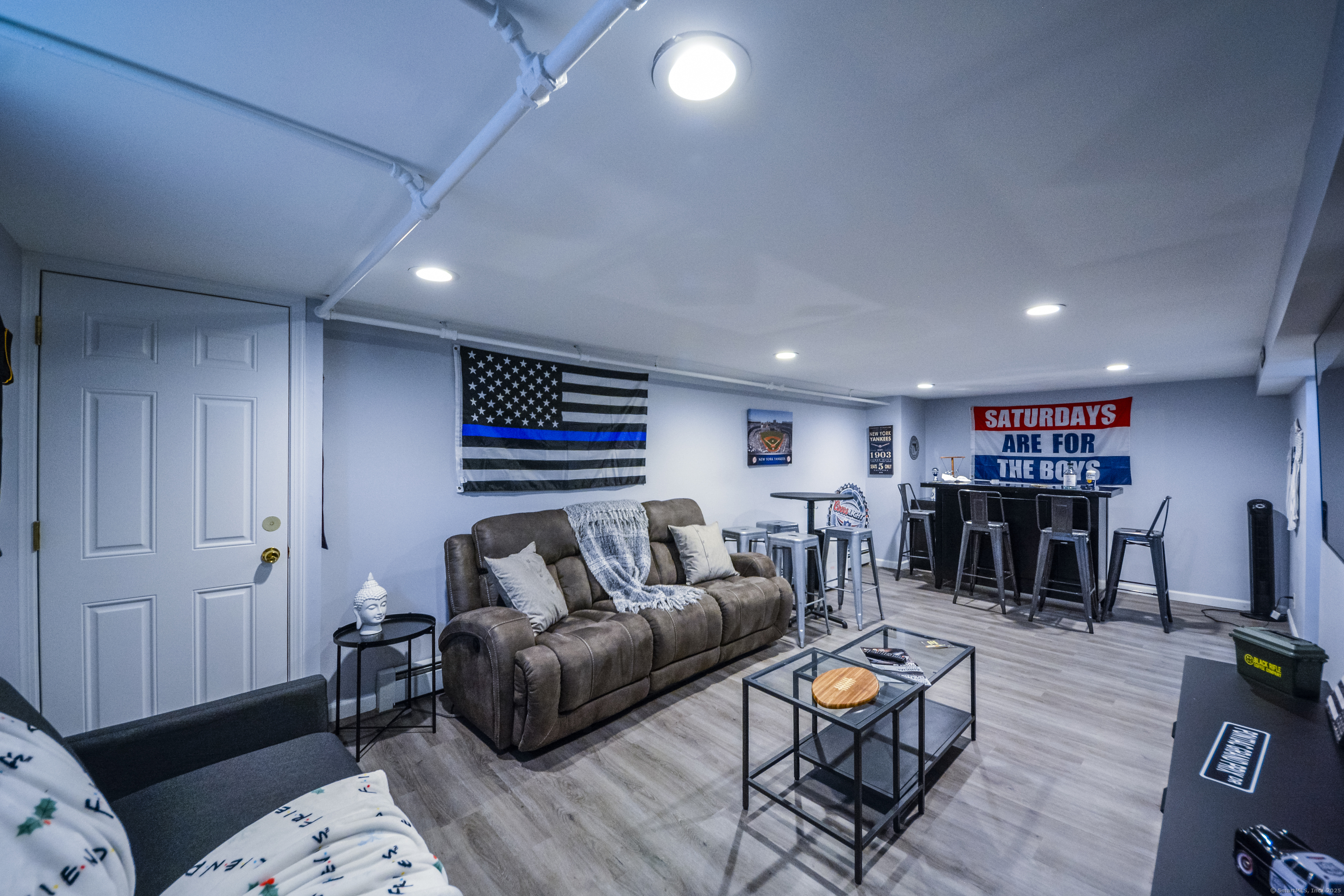 1746 North, Stratford, Connecticut 06614