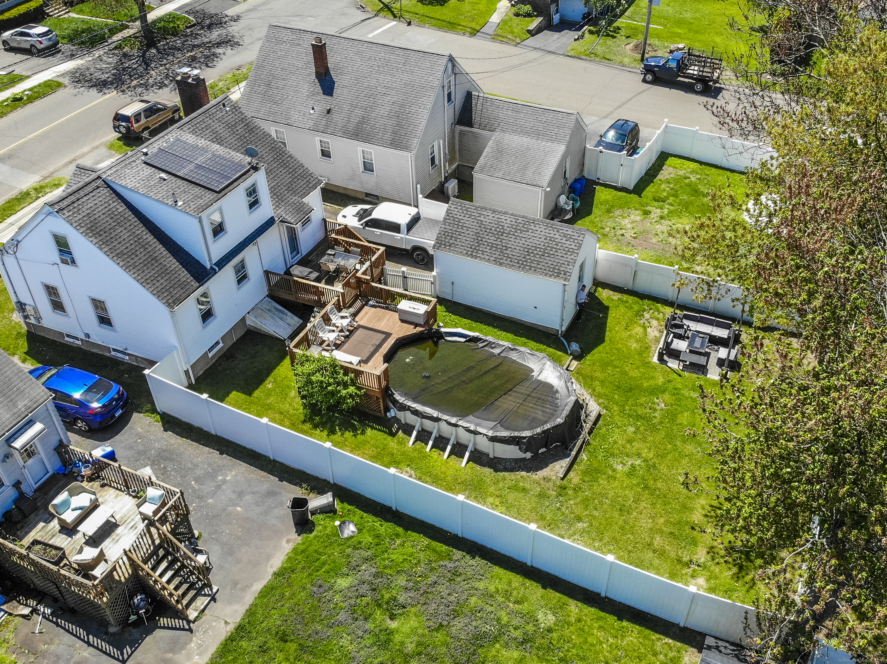 1746 North, Stratford, Connecticut 06614