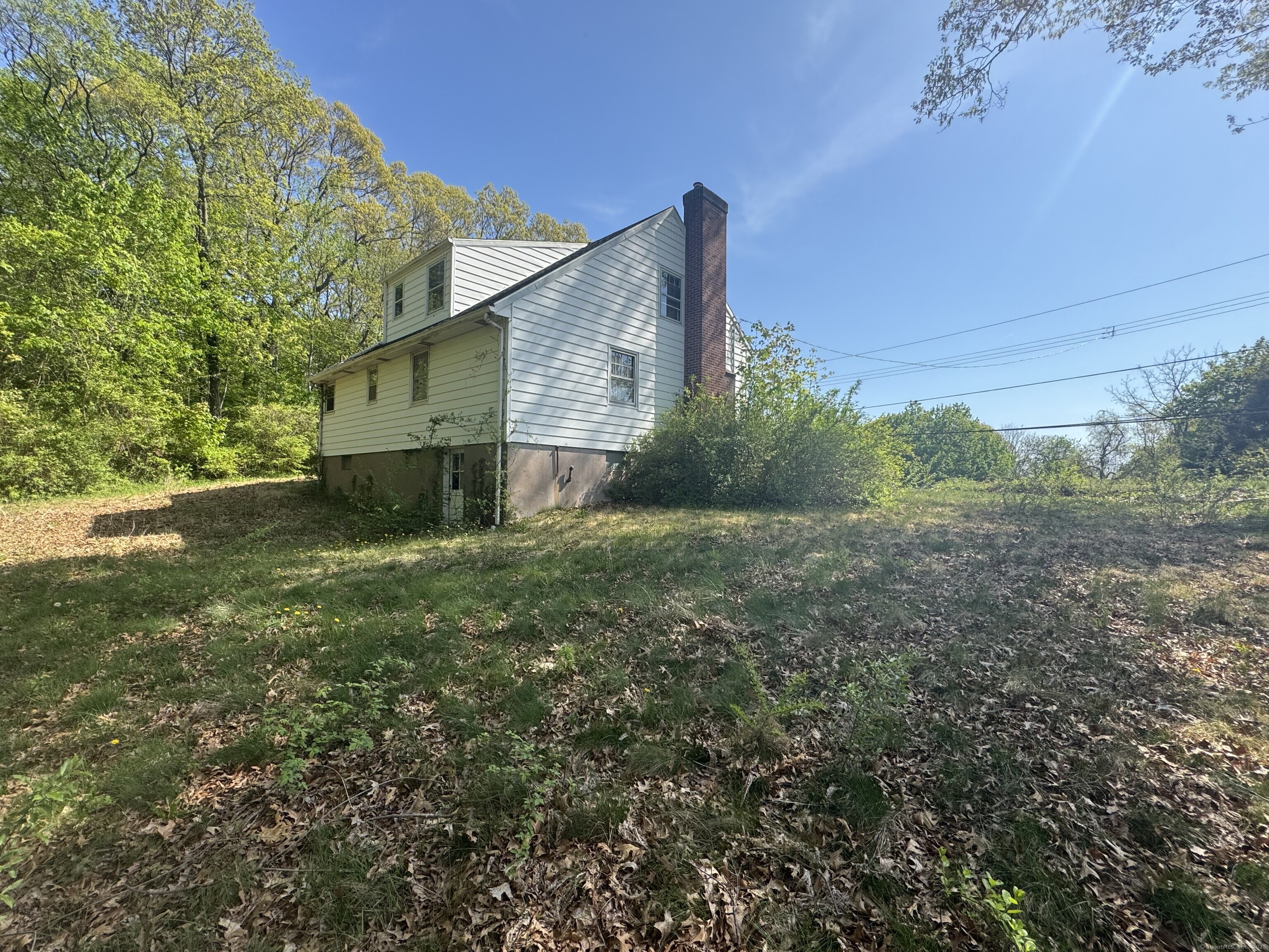 472 Strong, East Haven, Connecticut 06512