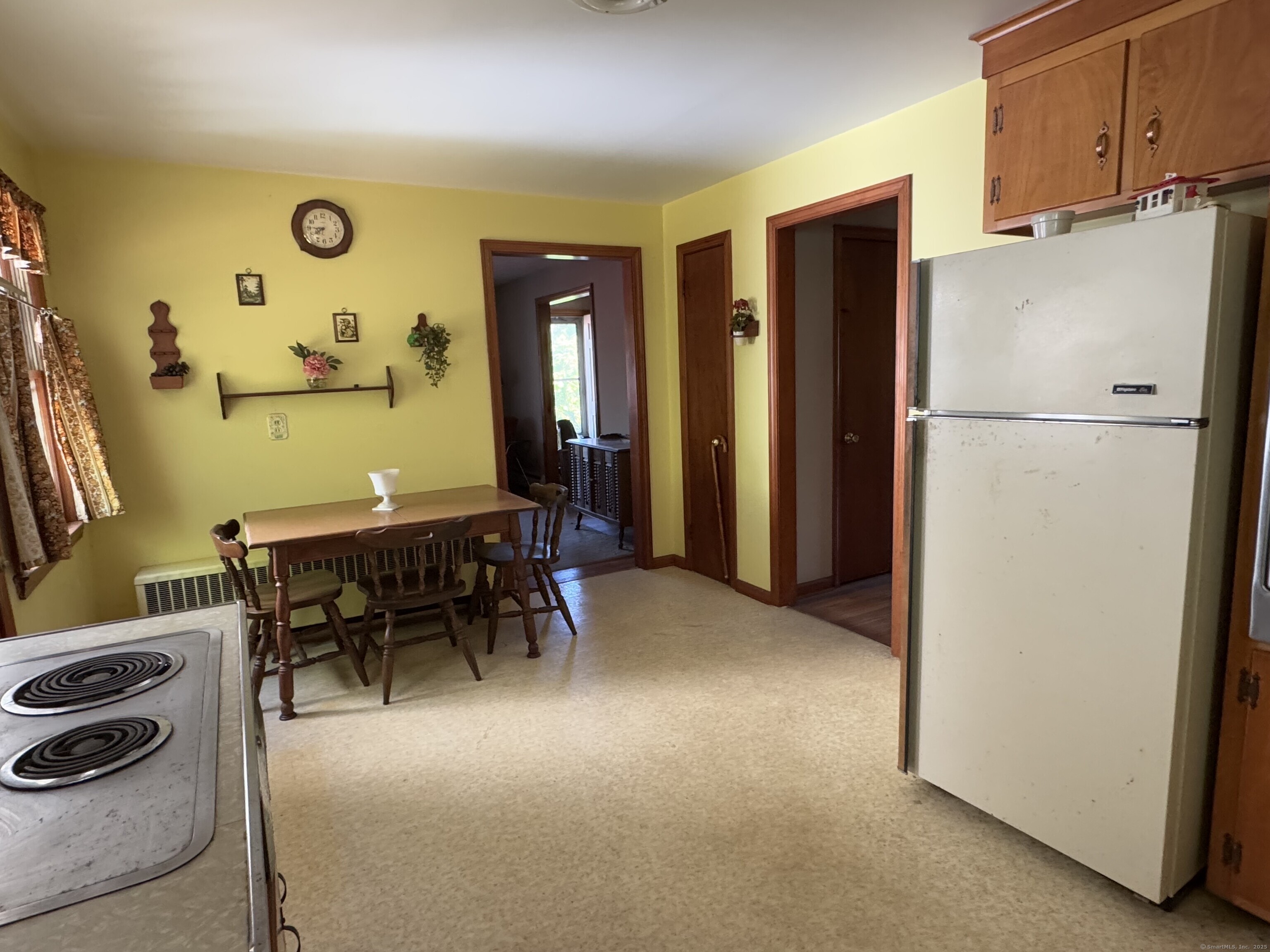 472 Strong, East Haven, Connecticut 06512