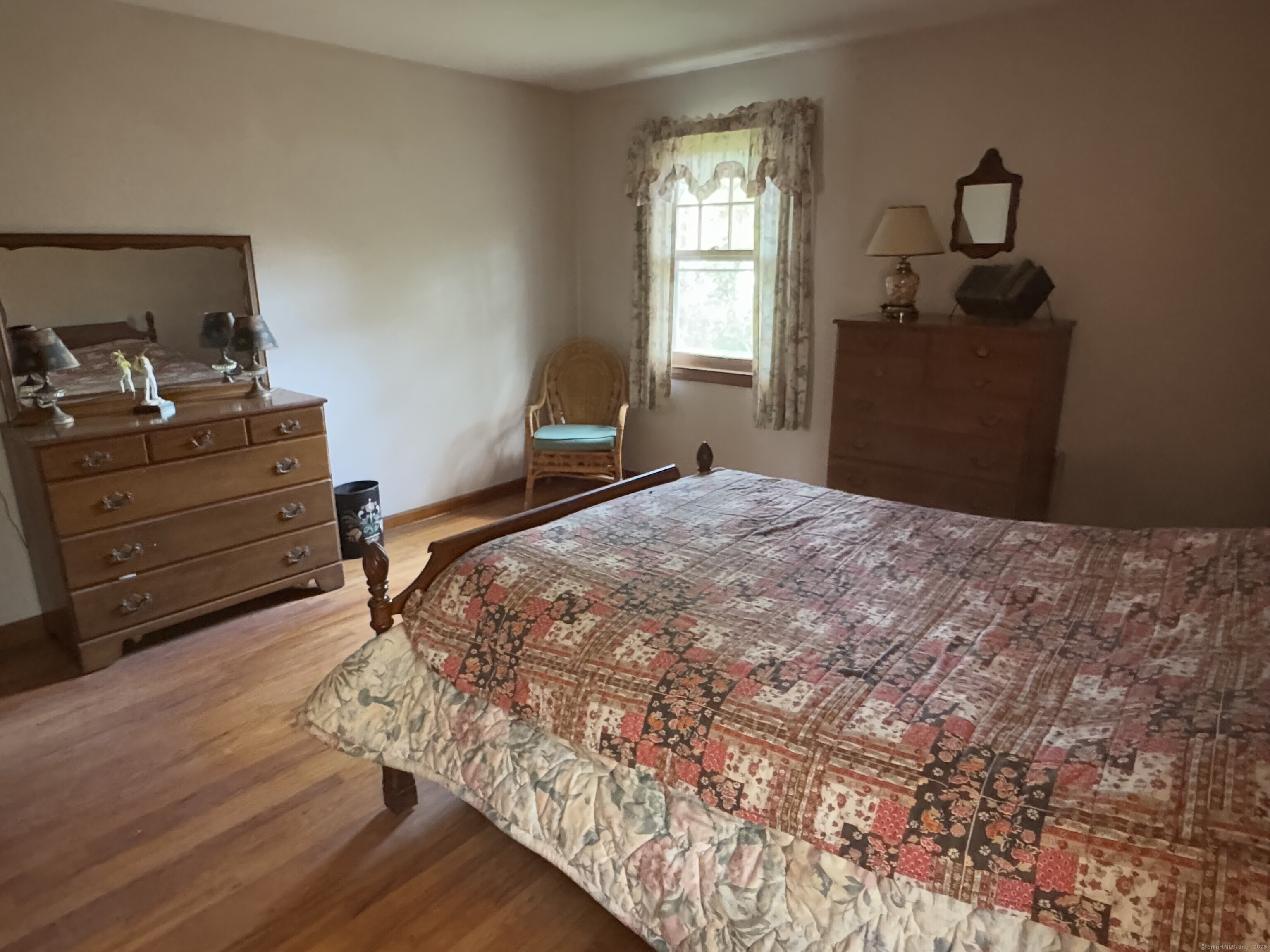 472 Strong, East Haven, Connecticut 06512