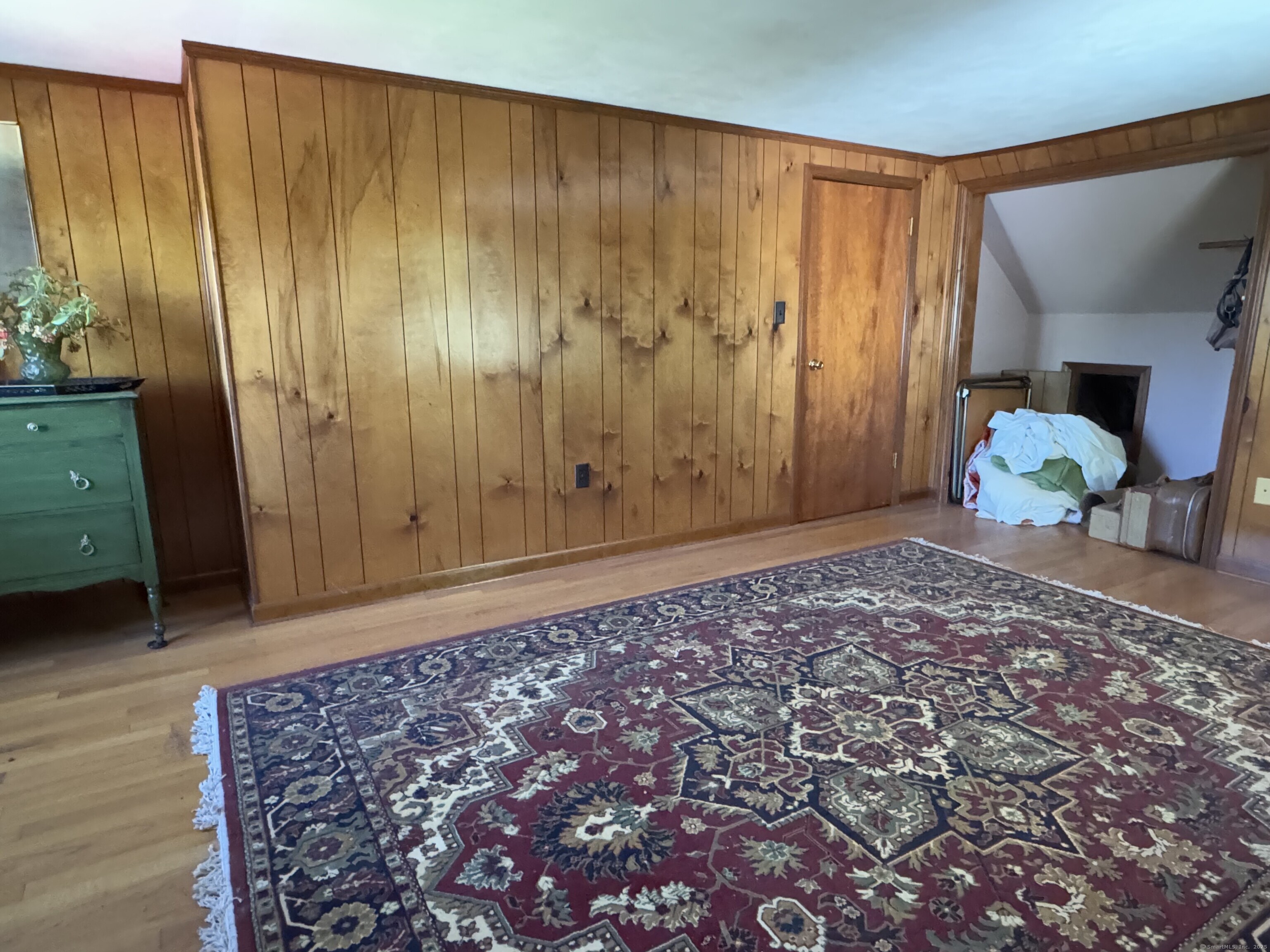 472 Strong, East Haven, Connecticut 06512