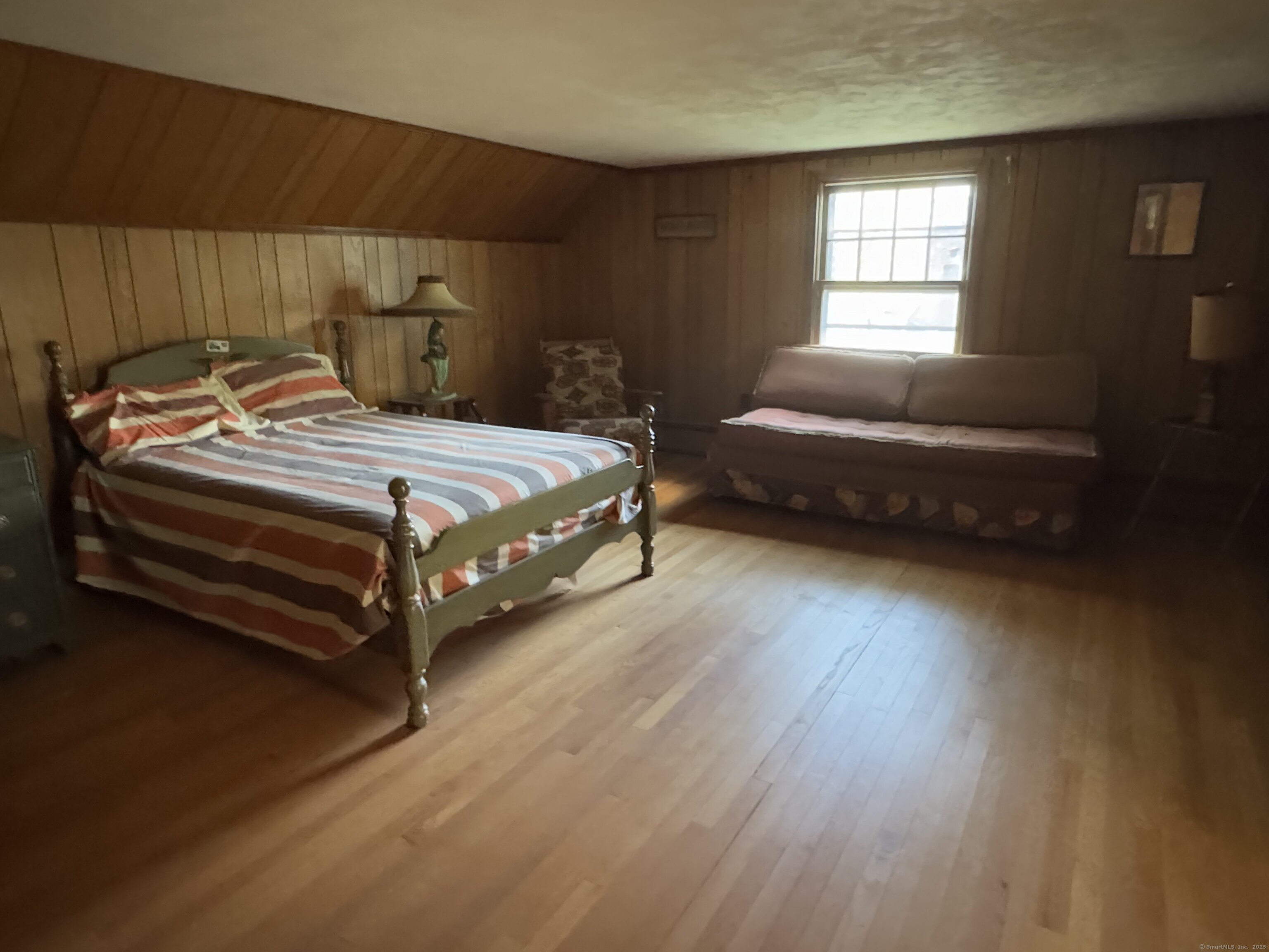 472 Strong, East Haven, Connecticut 06512