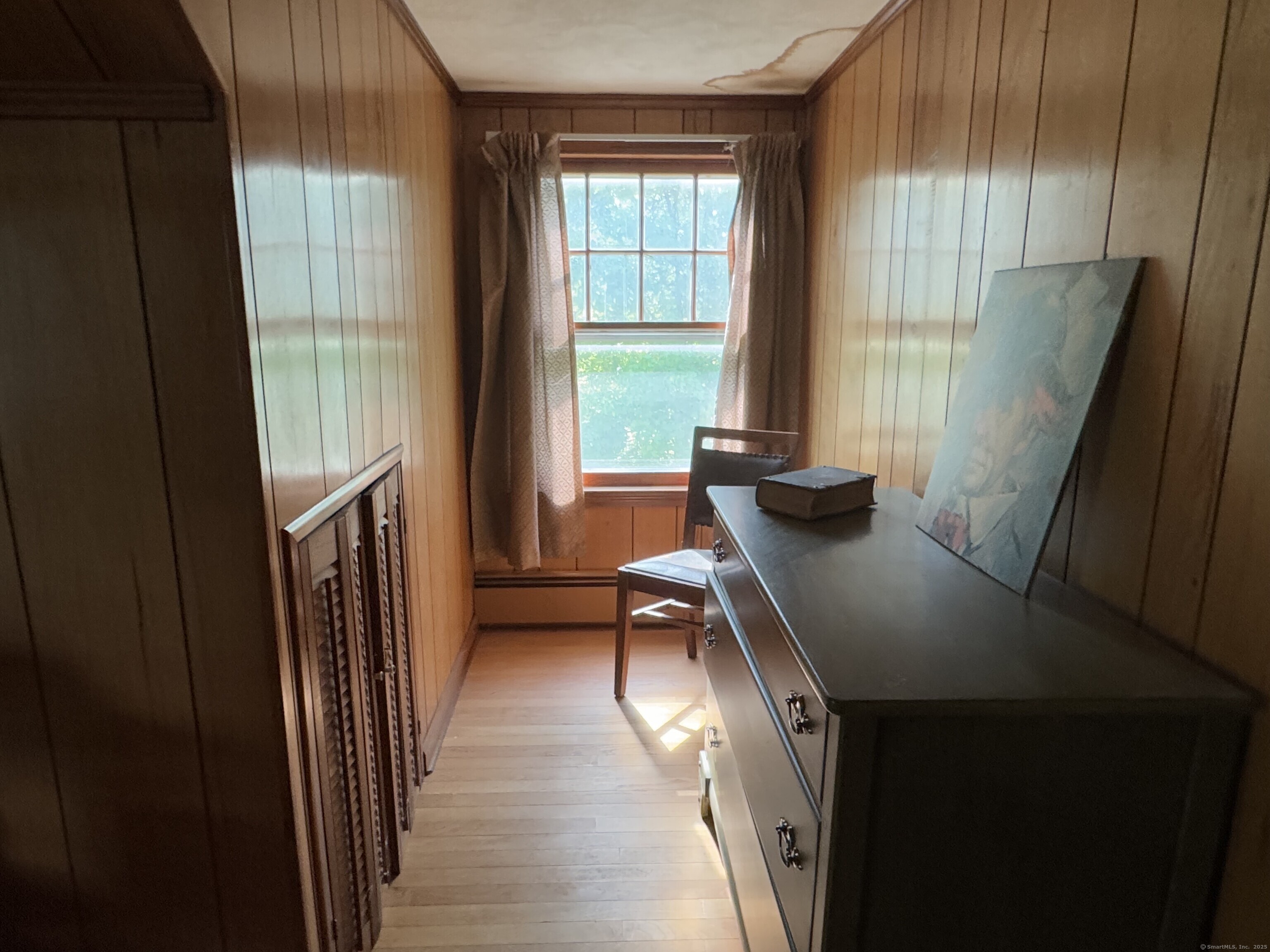 472 Strong, East Haven, Connecticut 06512
