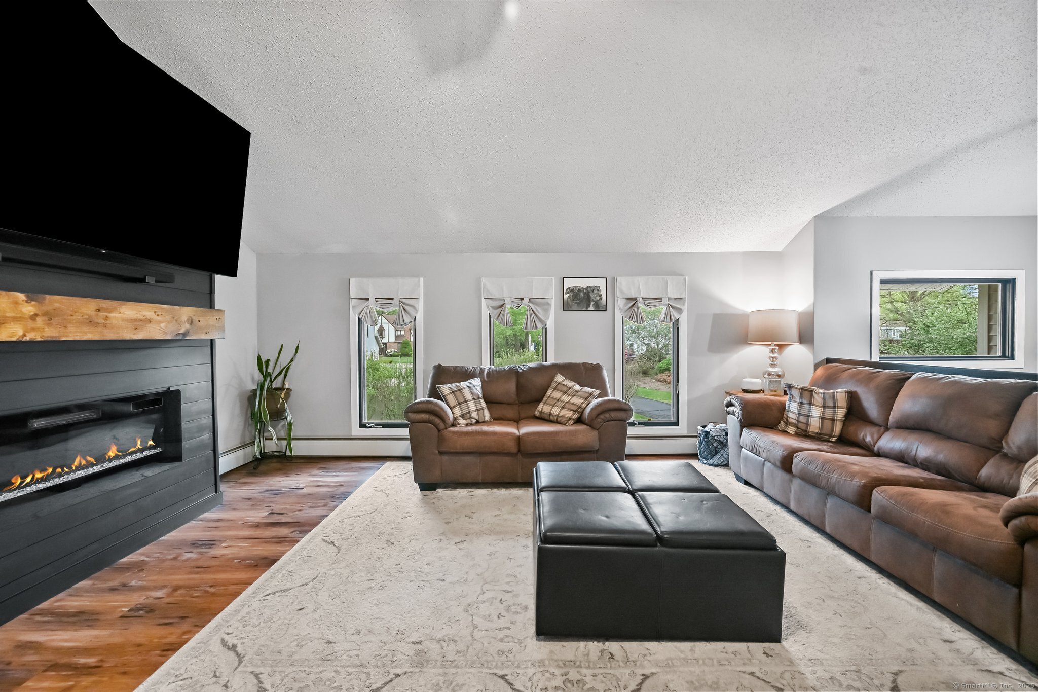 39 Edgewood, Wallingford, Connecticut 06492