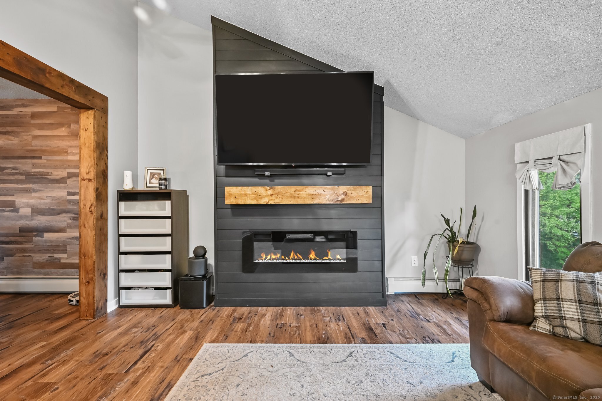 39 Edgewood, Wallingford, Connecticut 06492