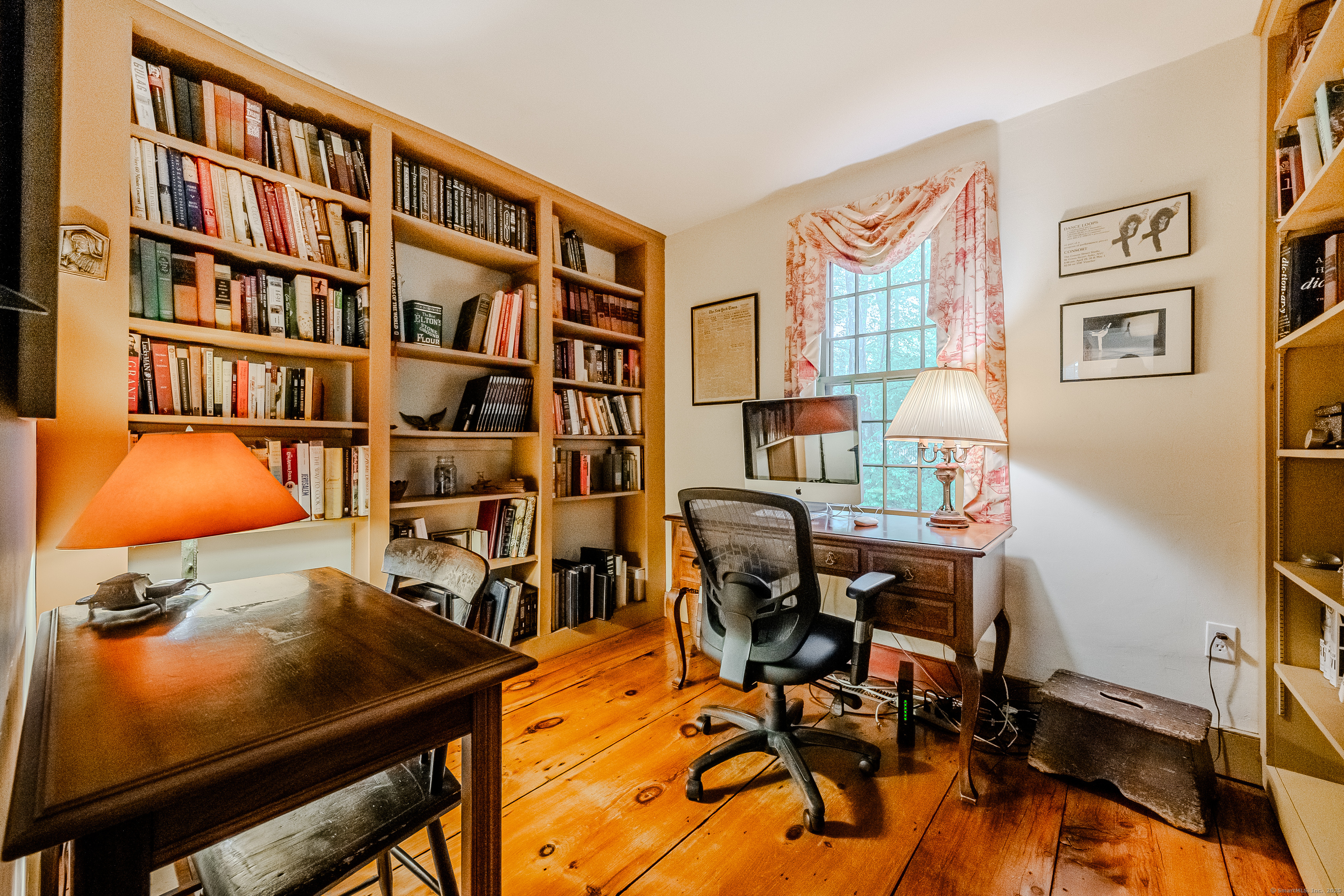 36 Burnt Swamp, Woodbridge, Connecticut 06525
