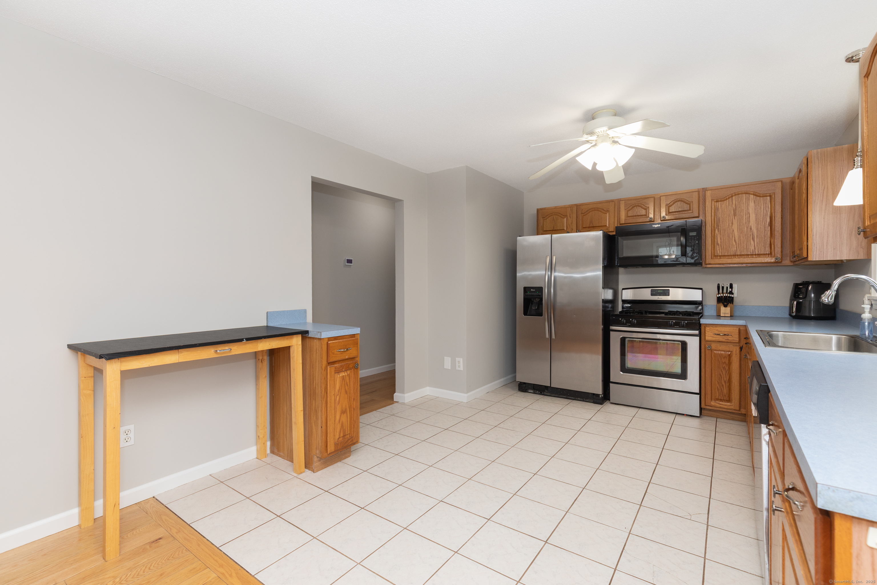 37 Crofut, Naugatuck, Connecticut 06770