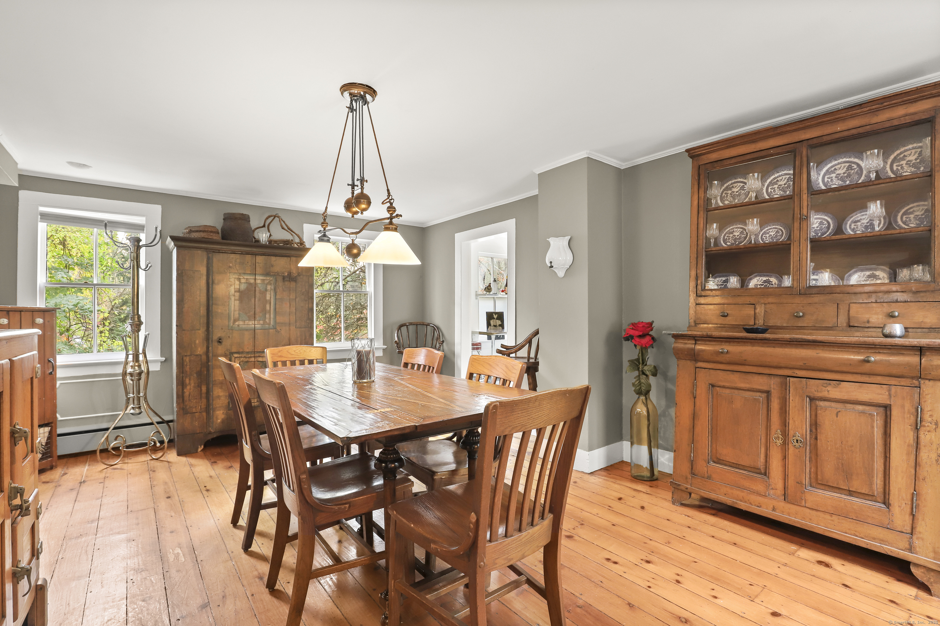 47 - 49 Hollow Tree Ridge, Darien, Connecticut 06820