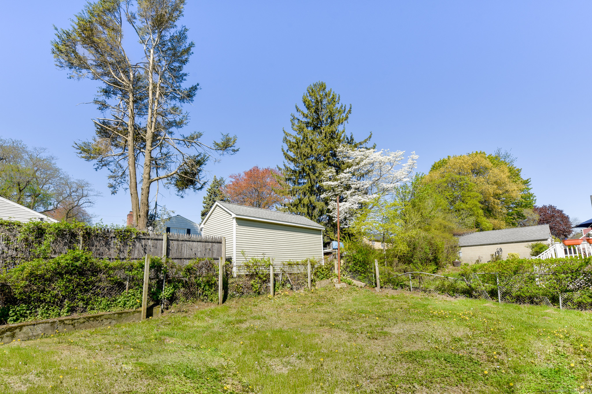 181 Sampson, Bridgeport, Connecticut 06606