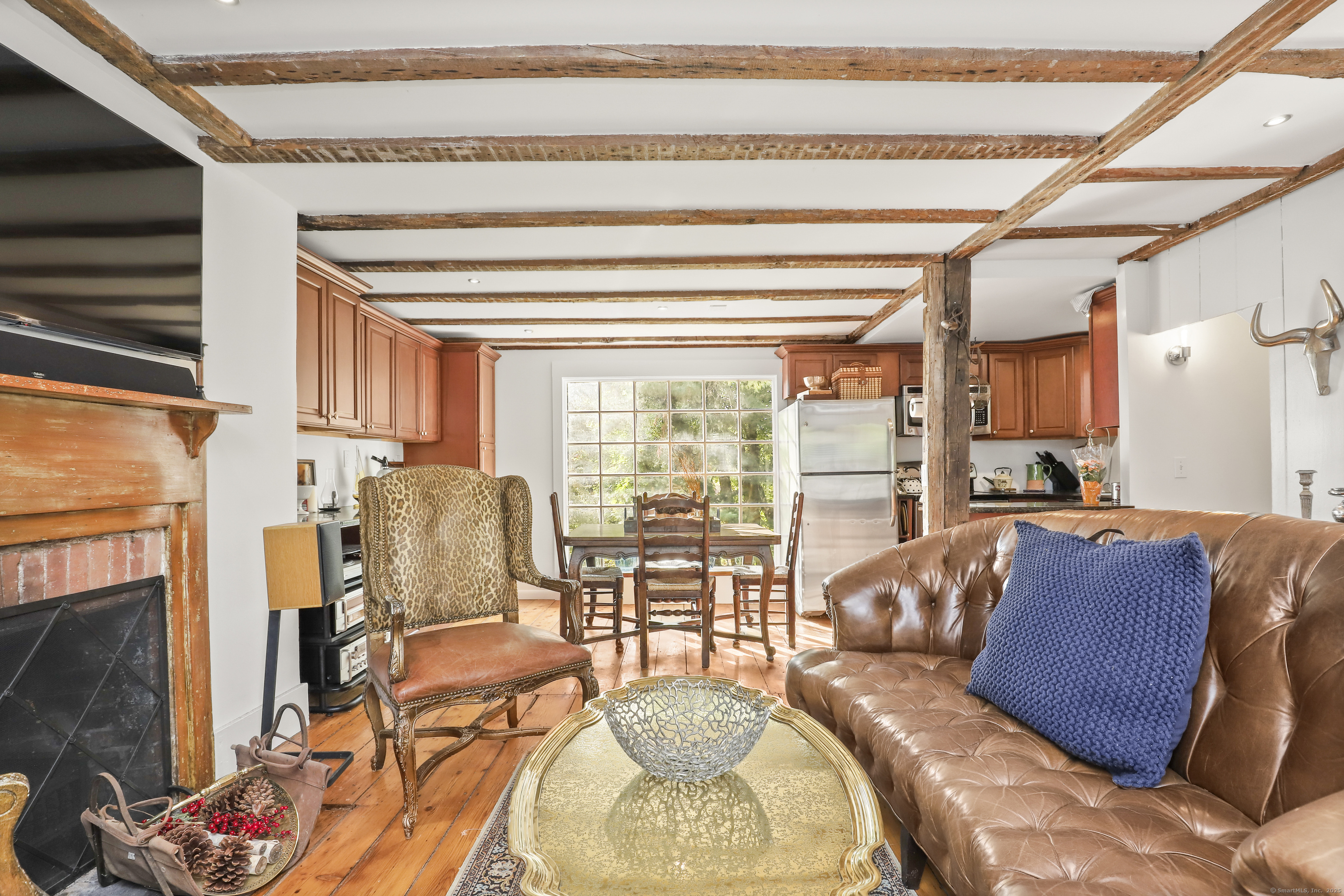 47 - 49 Hollow Tree Ridge, Darien, Connecticut 06820