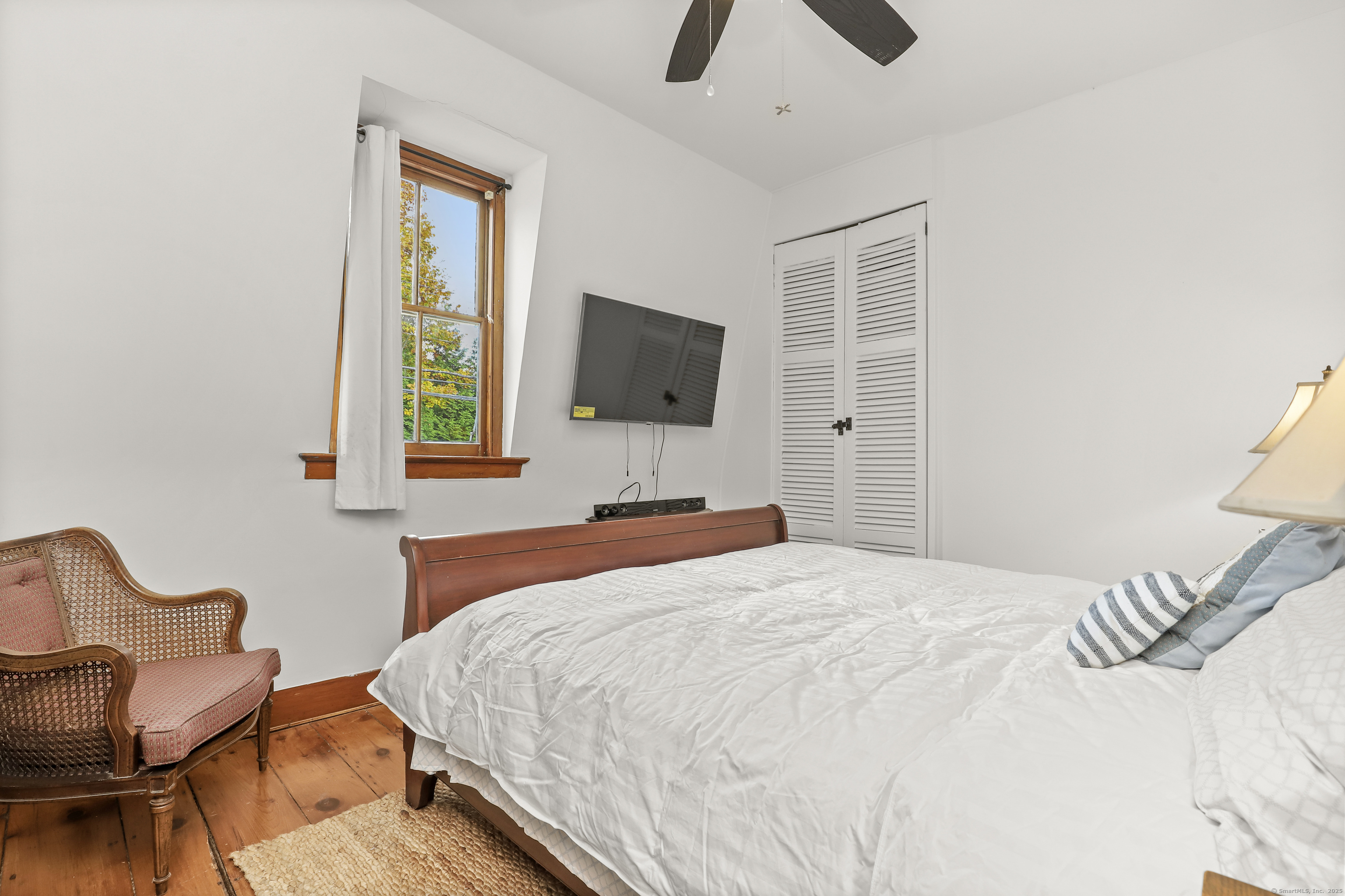 47 - 49 Hollow Tree Ridge, Darien, Connecticut 06820