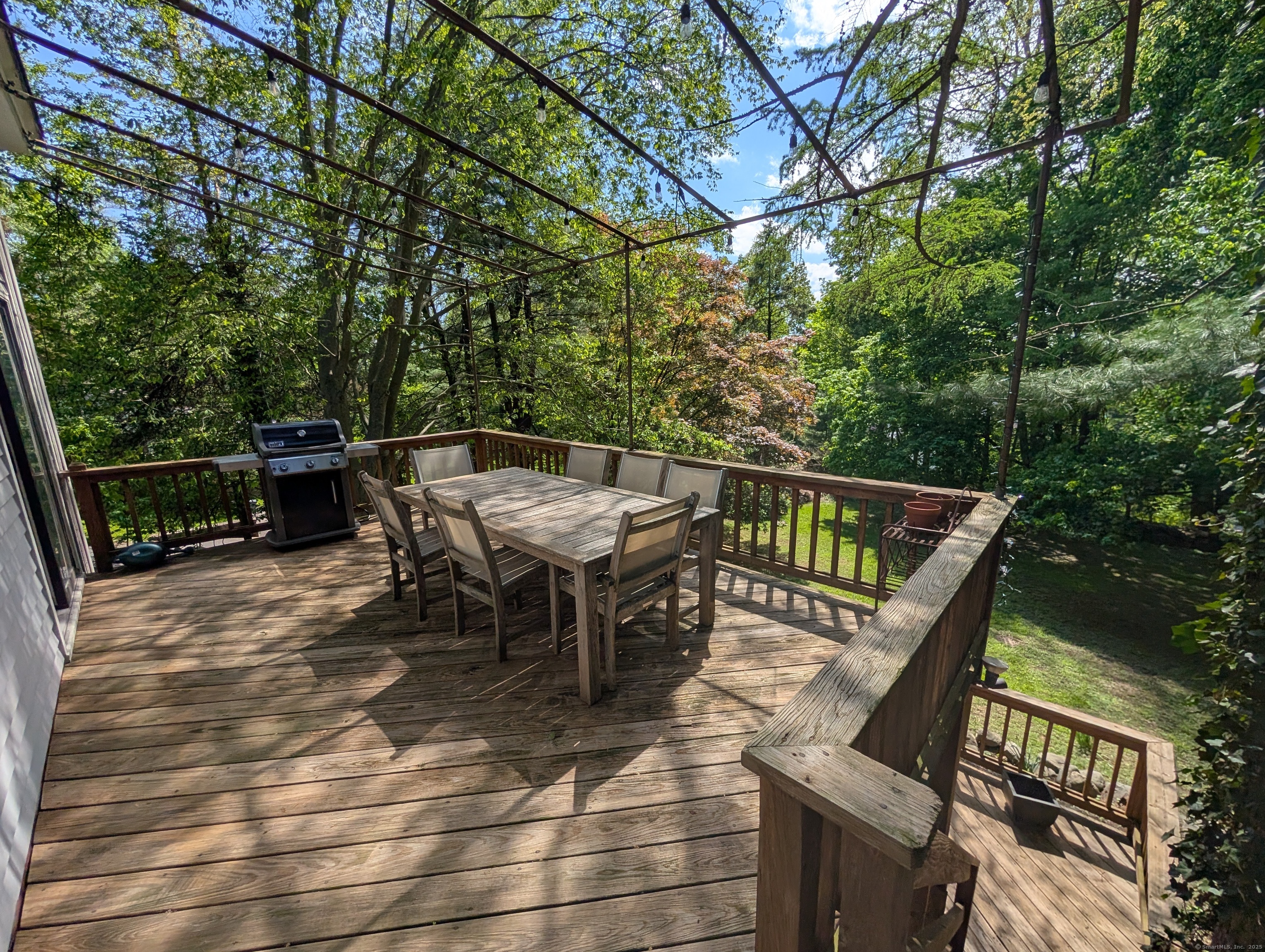 47 - 49 Hollow Tree Ridge, Darien, Connecticut 06820