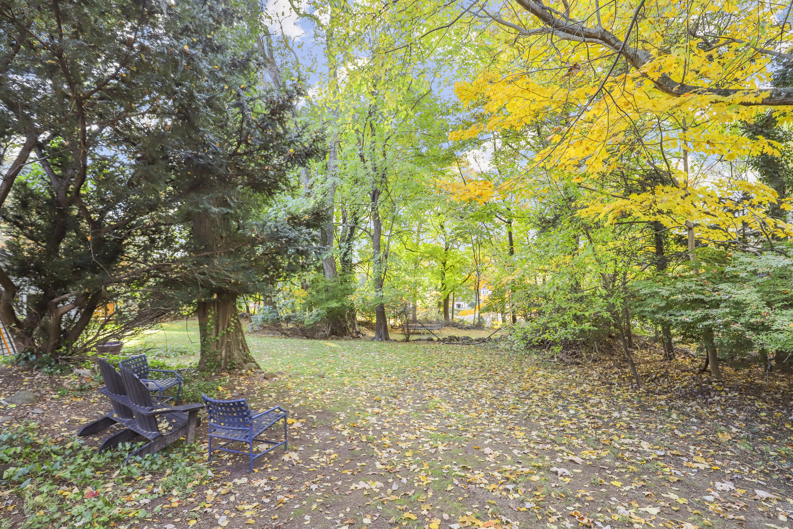 47 - 49 Hollow Tree Ridge, Darien, Connecticut 06820