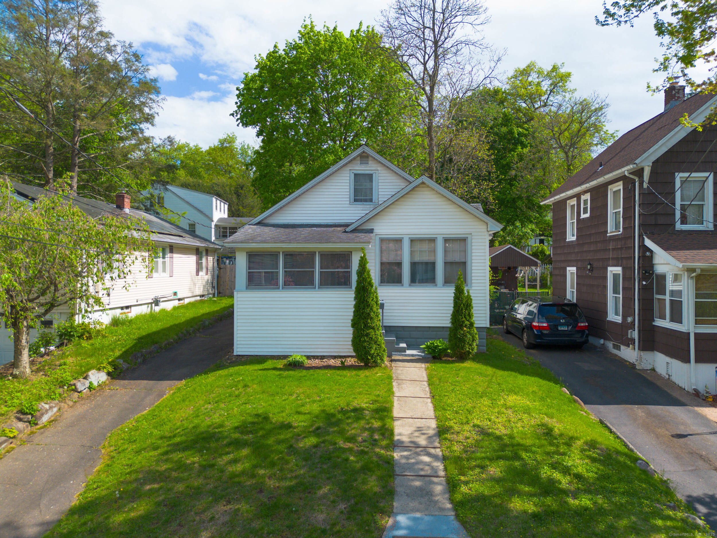 202 Augur, Hamden, Connecticut 06517