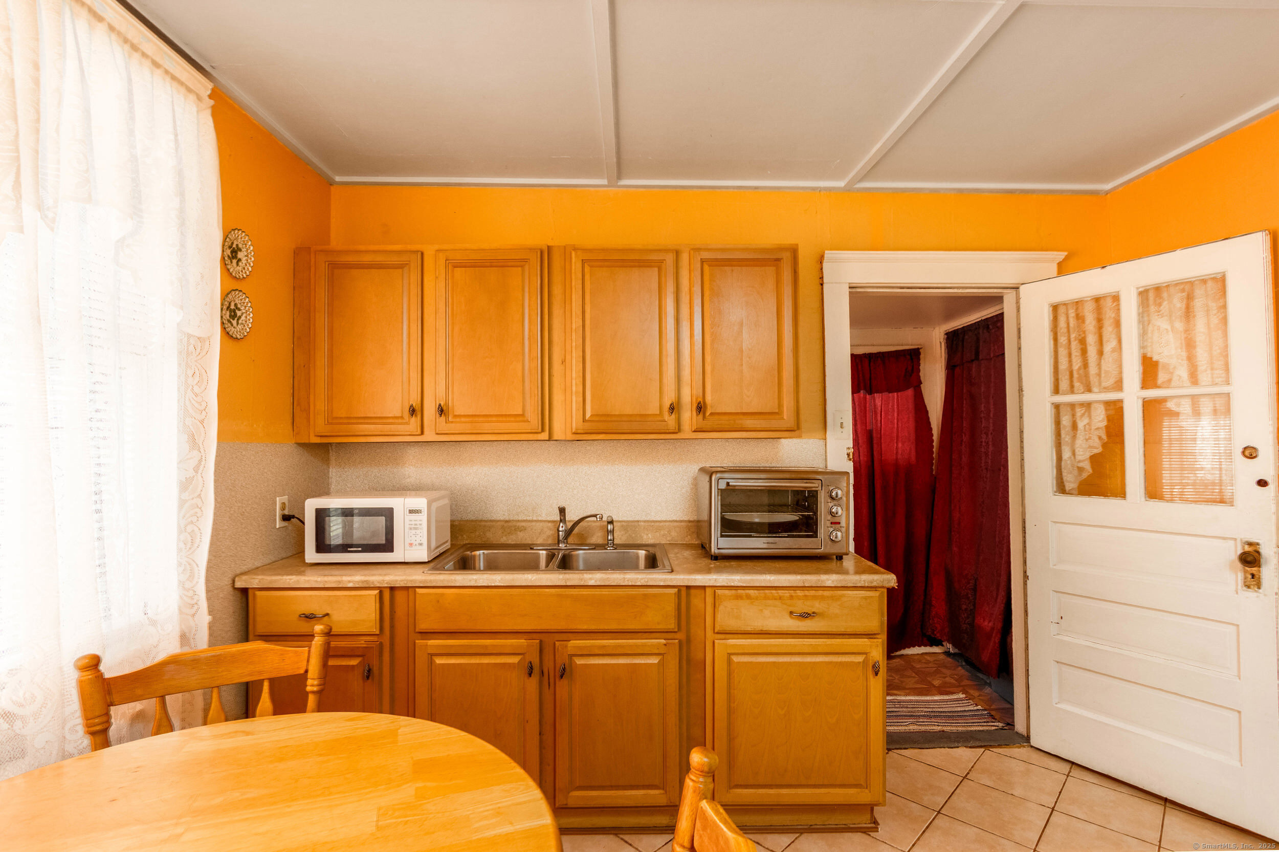 202 Augur, Hamden, Connecticut 06517
