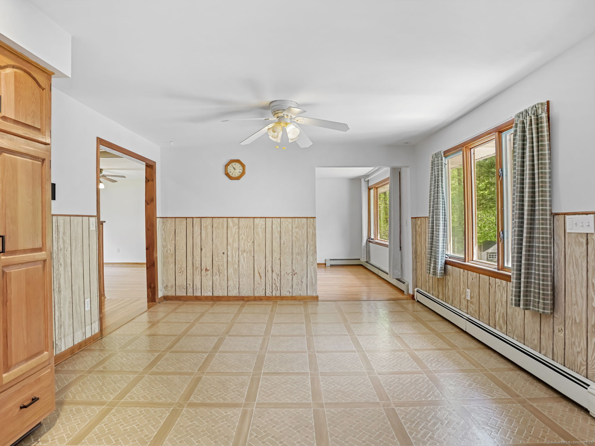 126 Richards, Monroe, Connecticut 06468