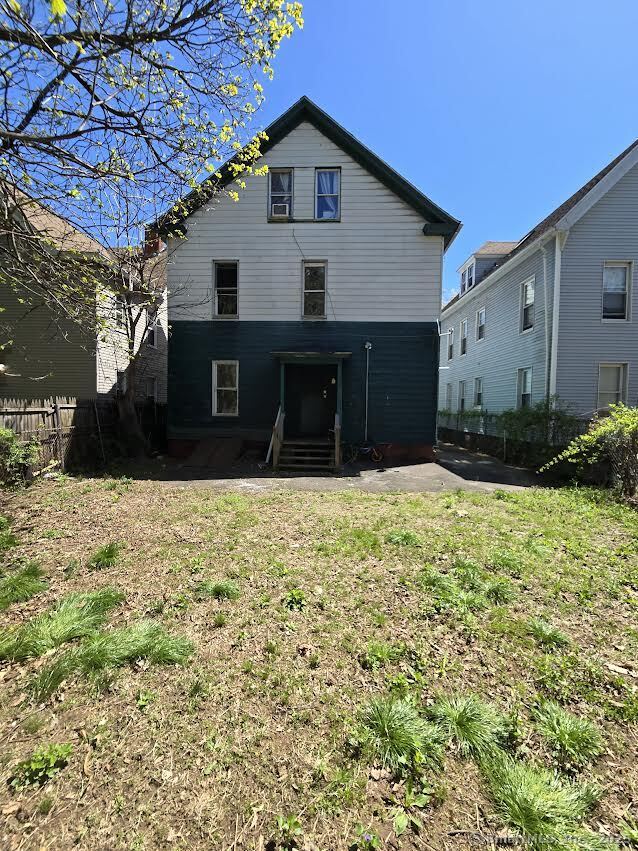 128 Shelton, New Haven, Connecticut 06511