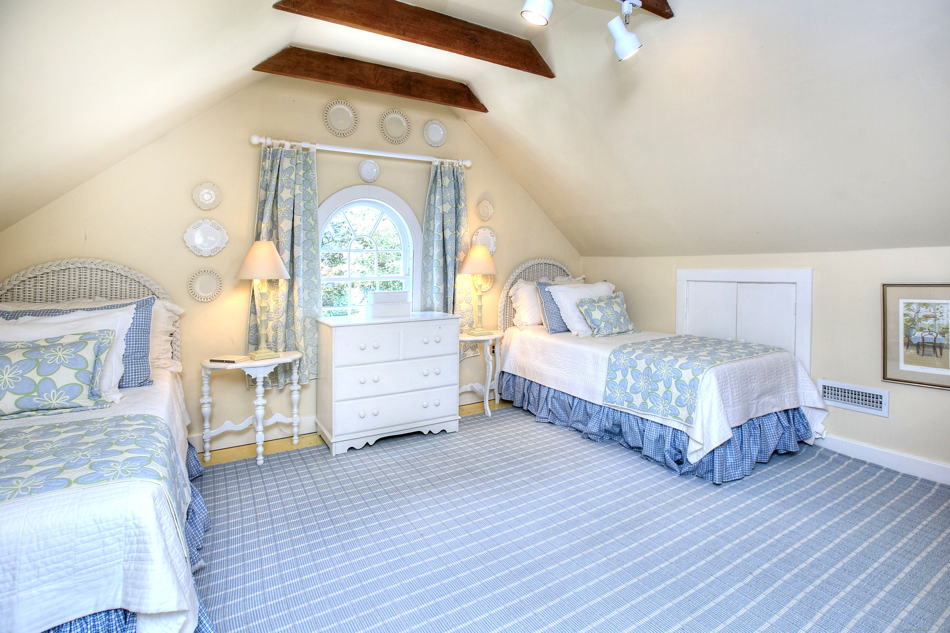 27 Old Hill Farms, Westport, Connecticut 06880