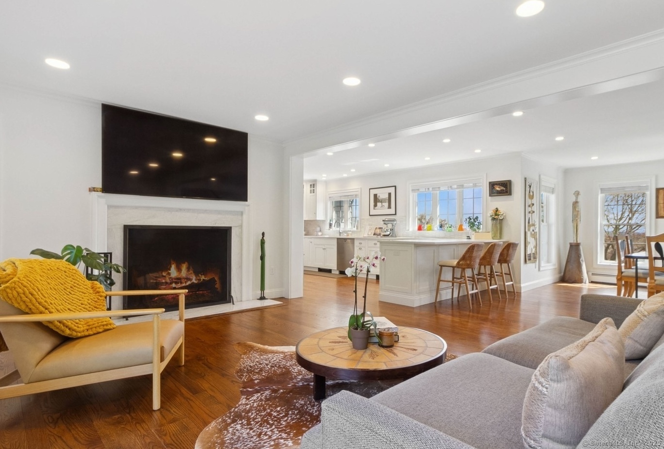 22 Highmeadow, Roxbury, Connecticut 06783