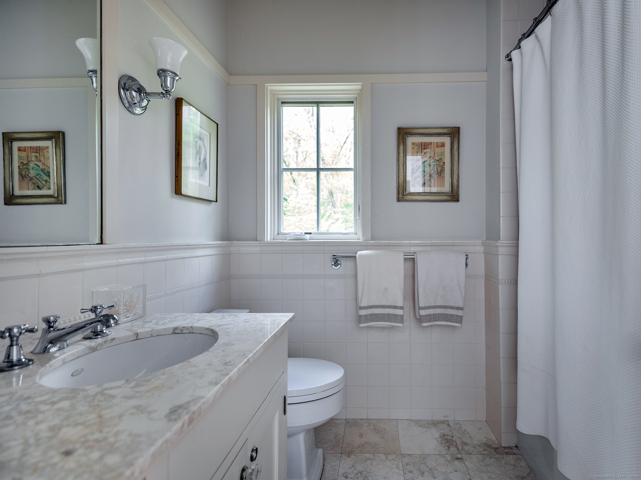 39 Painter Hill, Woodbury, Connecticut 06798