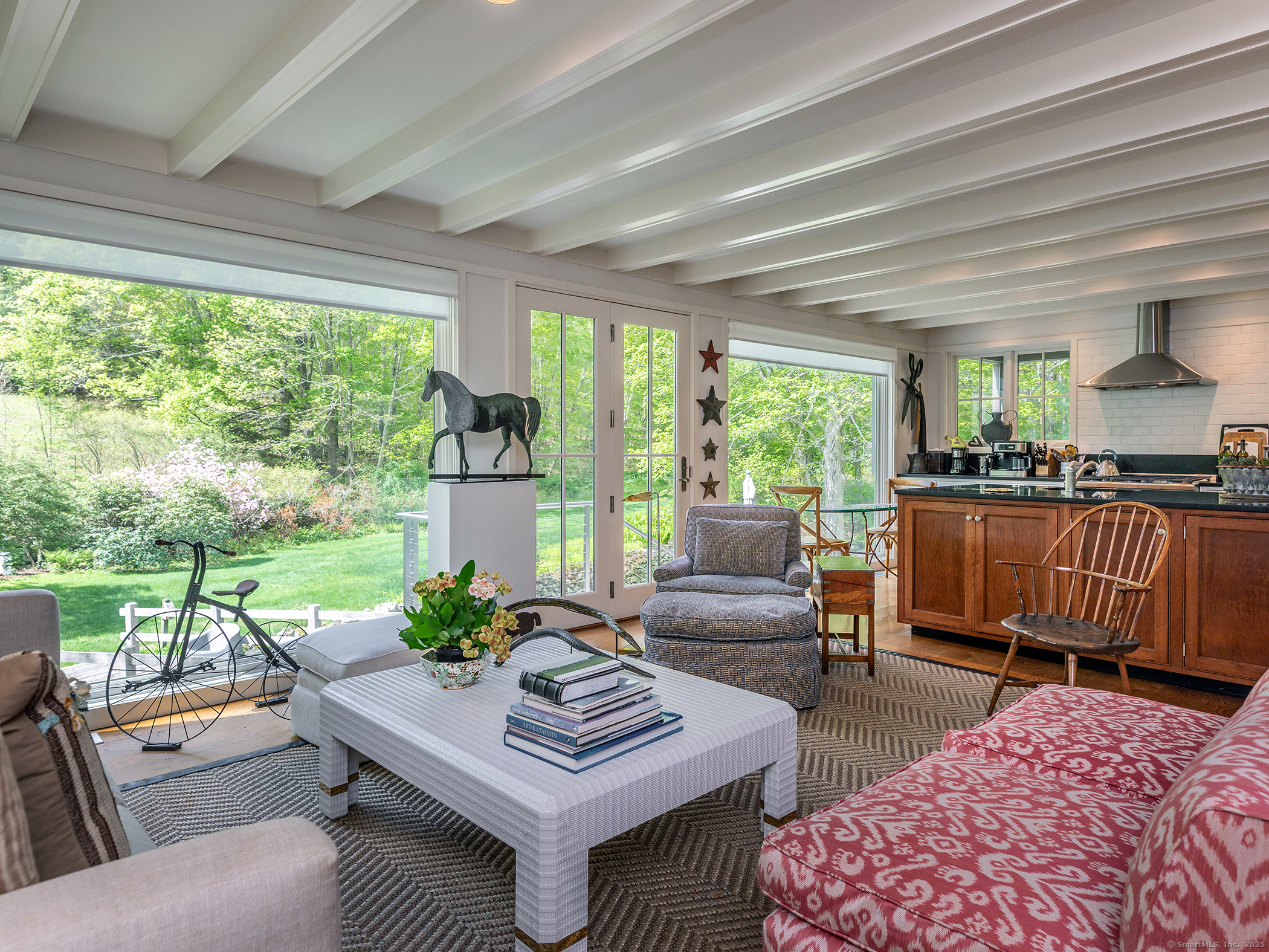39 Painter Hill, Woodbury, Connecticut 06798
