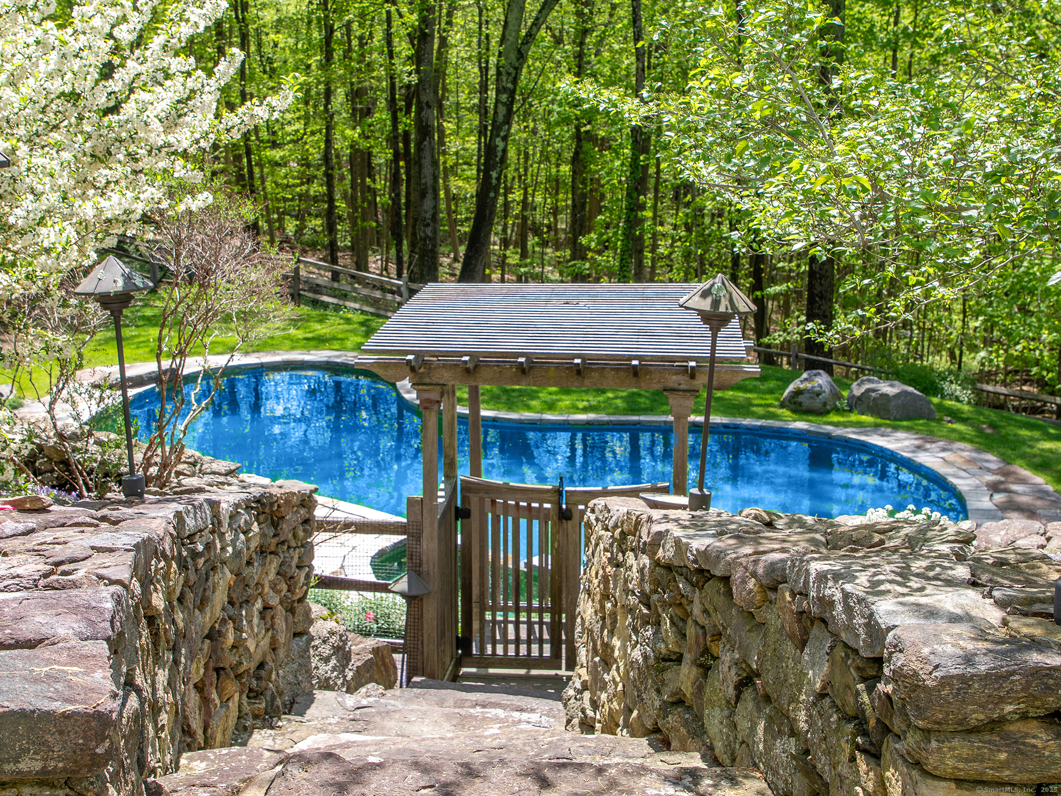 143 Tophet, Roxbury, Connecticut 06783