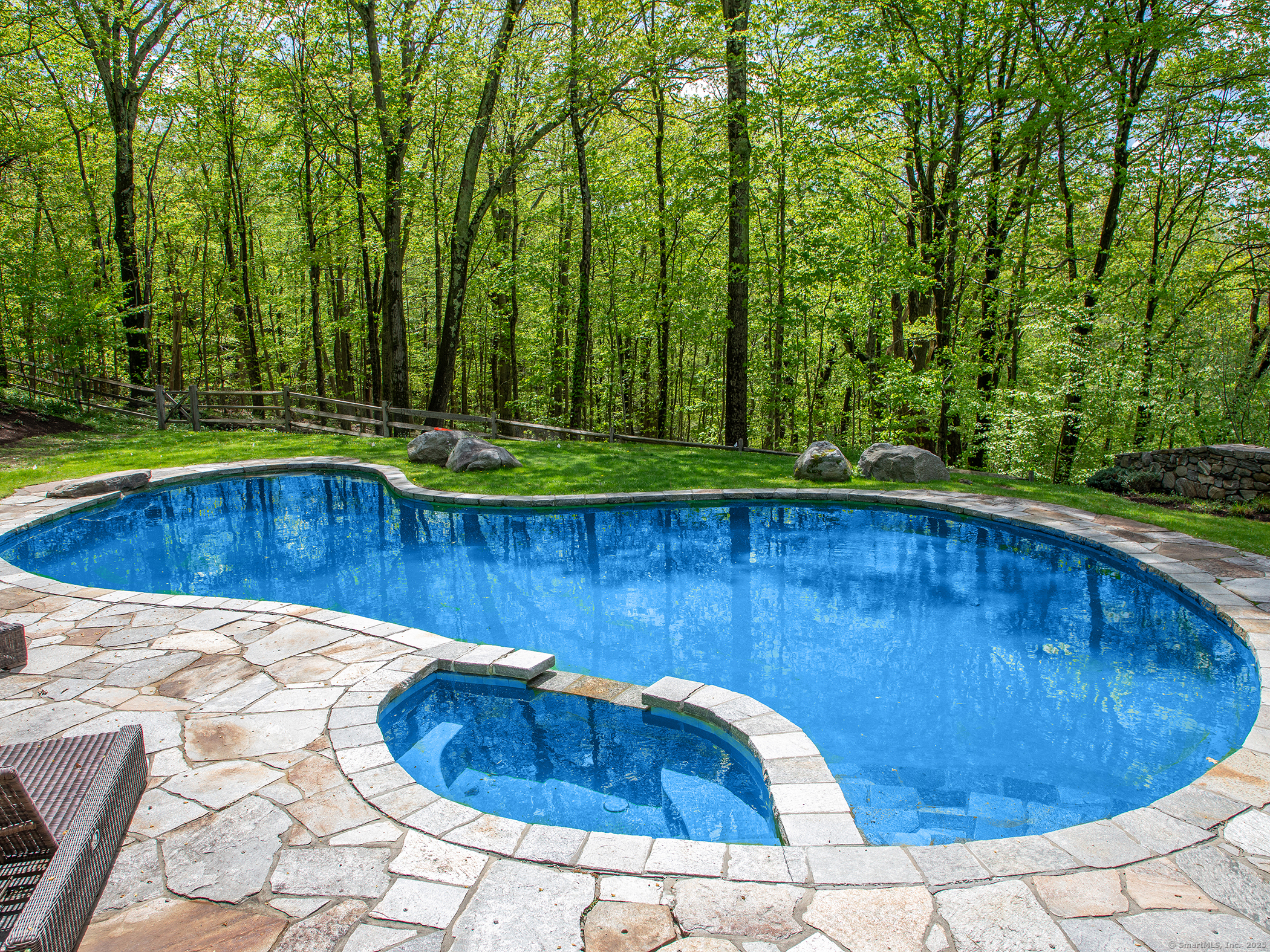 143 Tophet, Roxbury, Connecticut 06783